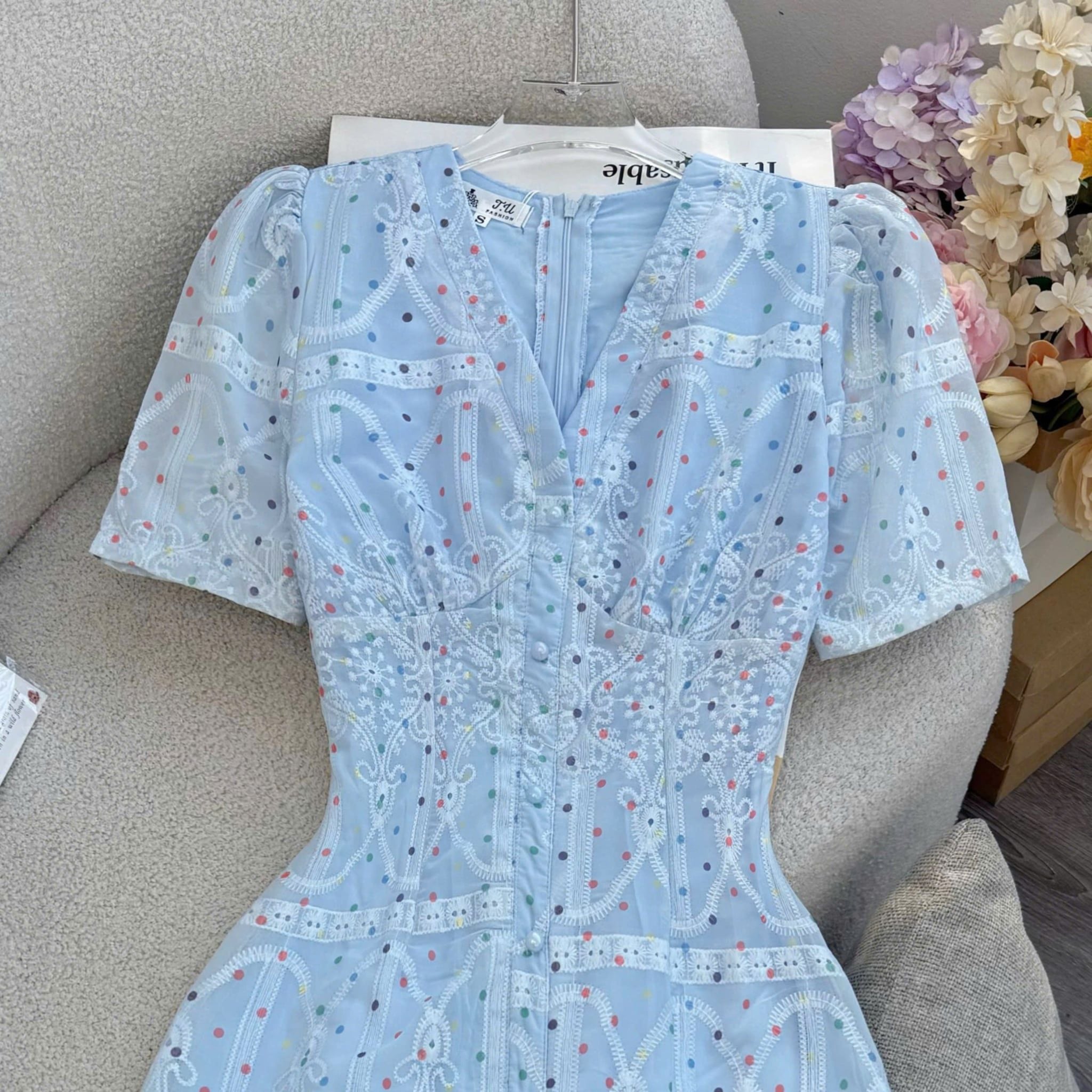 Đầm Thiết Kế Cổ Tim Dáng Dài Phối Chân Ren Đầm Đi Tiệc TuTu Store Mã D1893