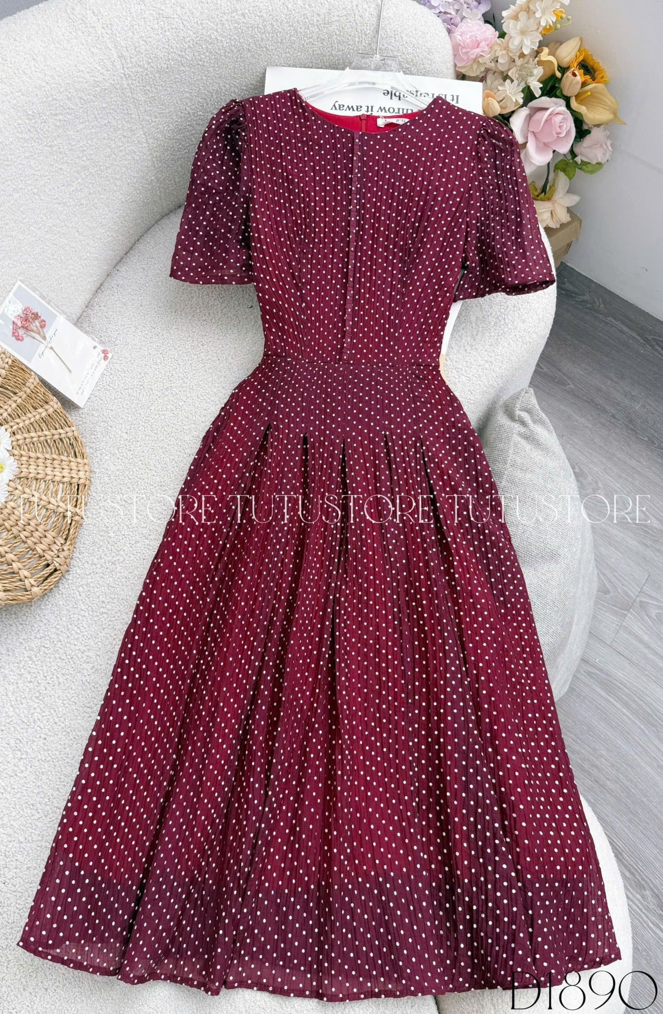 Đầm Thiết Kế Cổ Tròn Dáng Xòe Chấm Bi Đầm Đi Tiệc TuTu Store Mã D1890