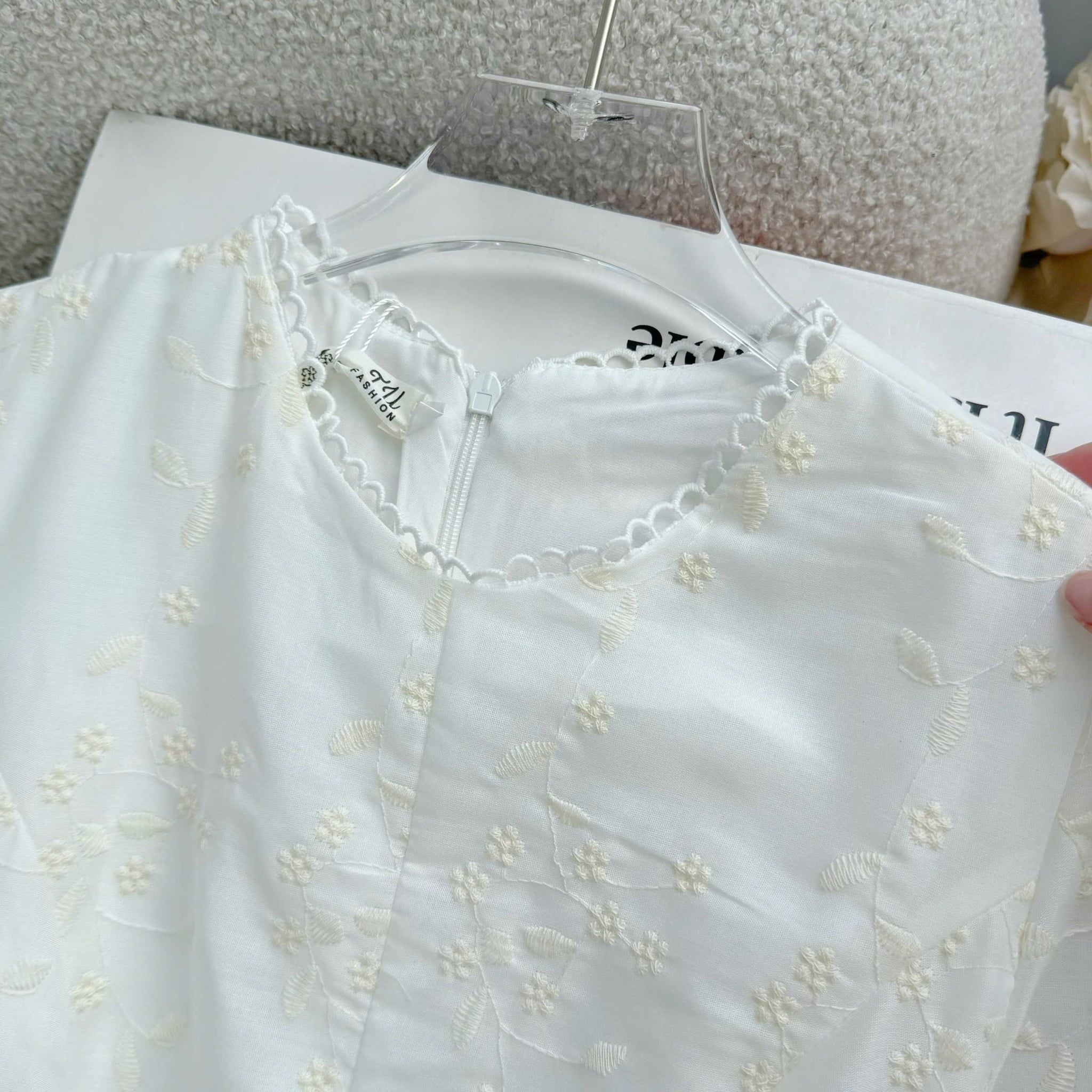 Đầm Thiết Kế Cổ Tròn Dáng Ngắn Xòe Nhẹ Nhàng Đầm Đi Tiệc TuTu Store Mã D1933
