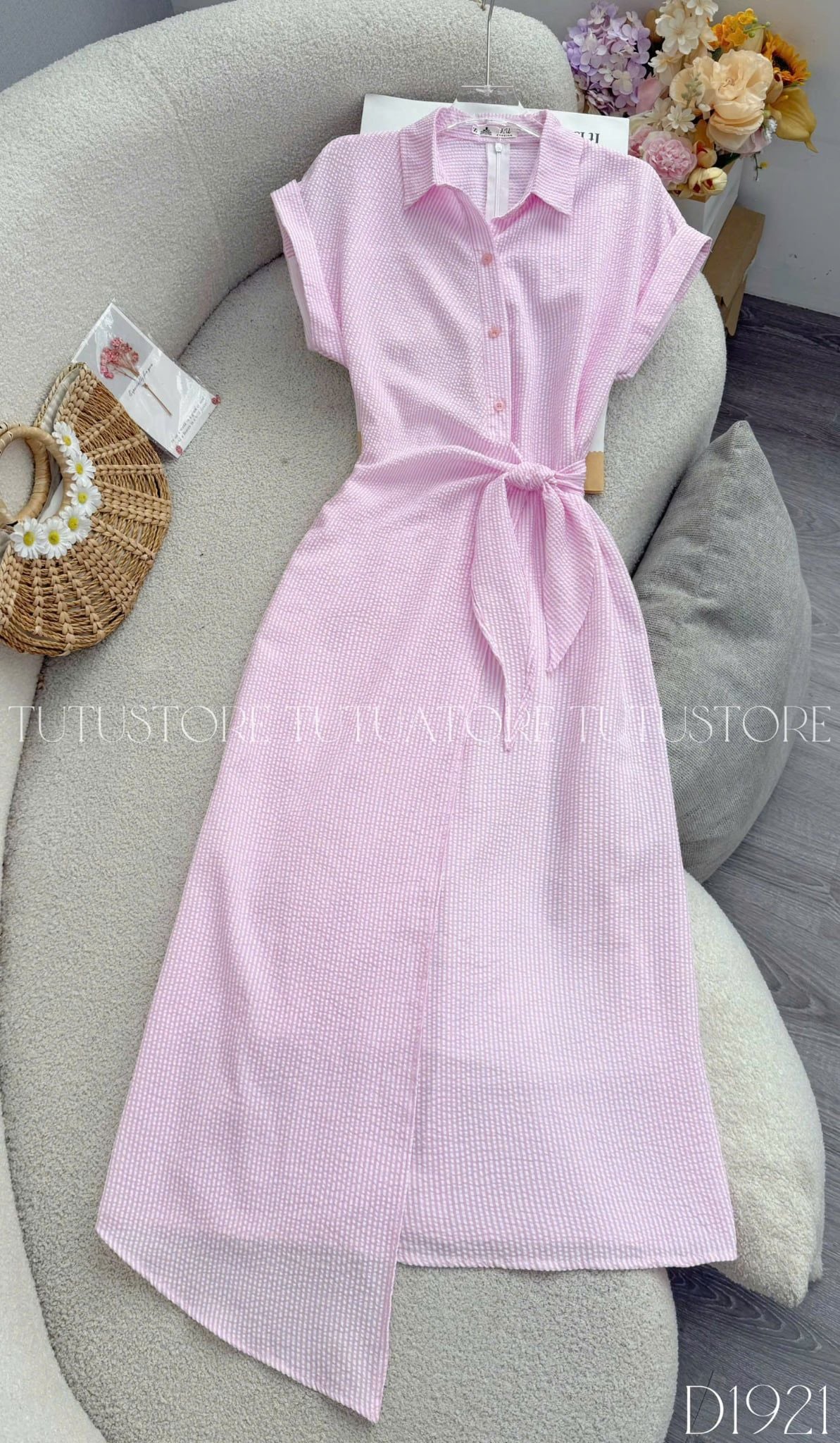 Đầm Thiết Kế Buộc Eo Cổ Áo Sơ Mi Kẻ Sọc Dáng Dài Đi Tiệc TuTu Store Mã D1921