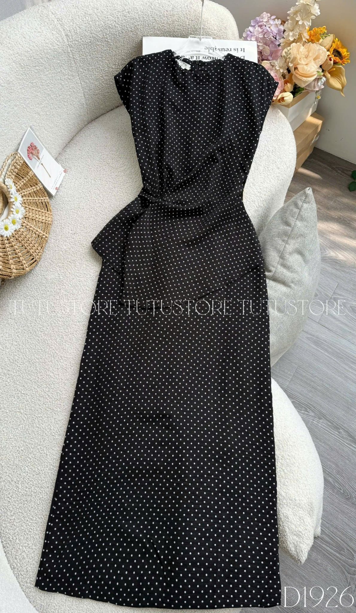Đầm Thiết Kế Cổ Tròn Tay Hến Chiết Eo Dáng Dài Đầm Đi Tiệc TuTu Store Mã D1926