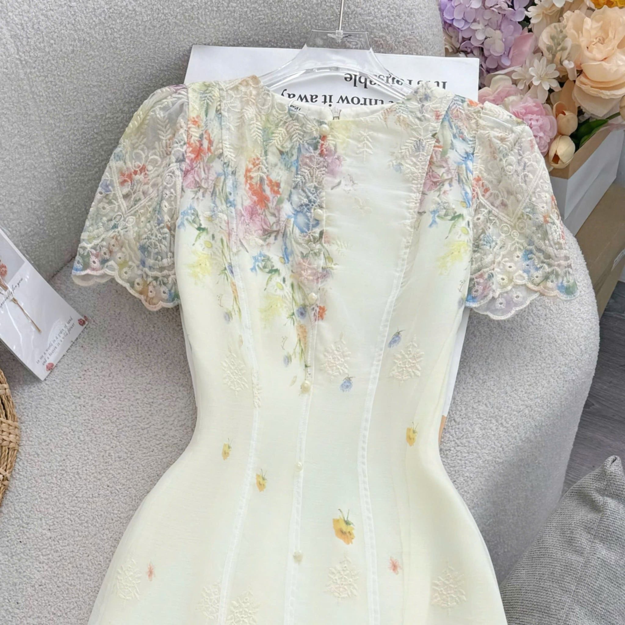 Đầm Thiết Kế Cổ Tròn Dính Nút Dáng Dài Form A Đi Tiệc TuTu Store Mã D1952