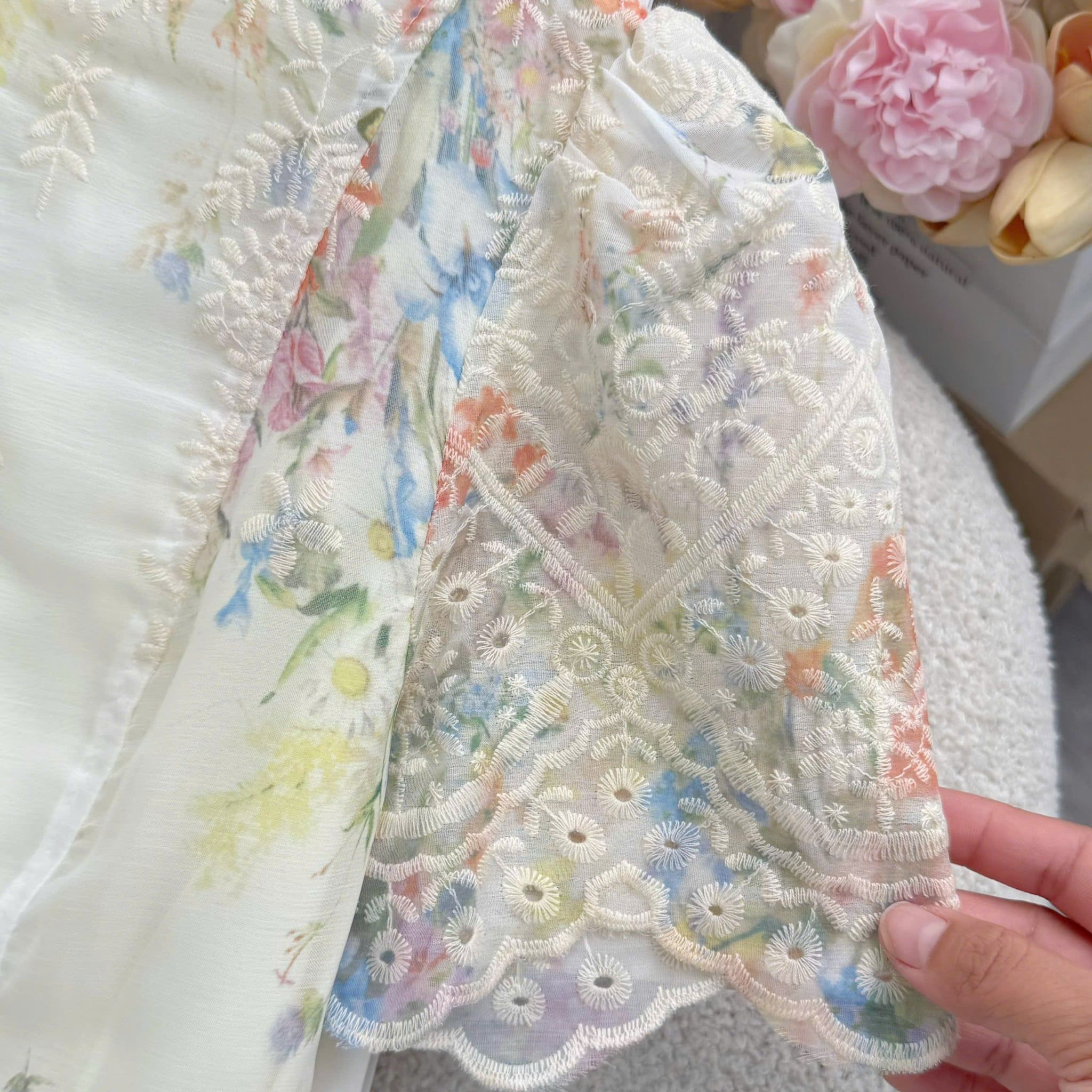 Đầm Thiết Kế Cổ Tròn Dính Nút Dáng Dài Form A Đi Tiệc TuTu Store Mã D1952