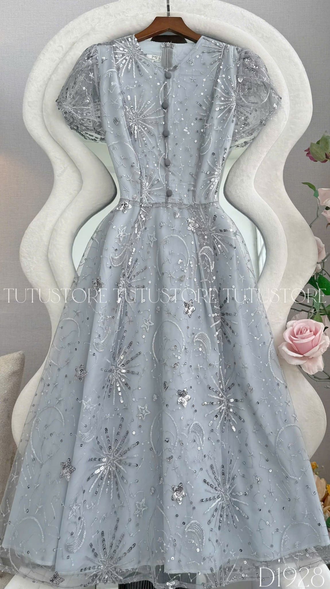 Đầm Thiết Kế Cổ Tròn Đính Kim Sa Dáng Xòe Đầm Đi Tiệc TuTu Store Mã D1928