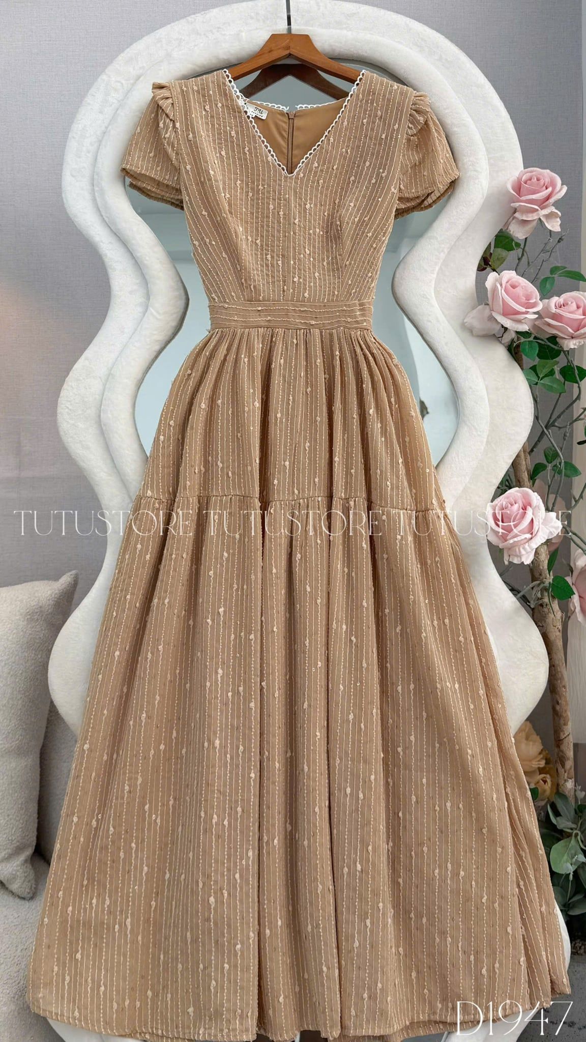Đầm Thiết Kế Cổ V Chiết Eo Dáng Xòe Đi Tiệc TuTu Store Mã D1947