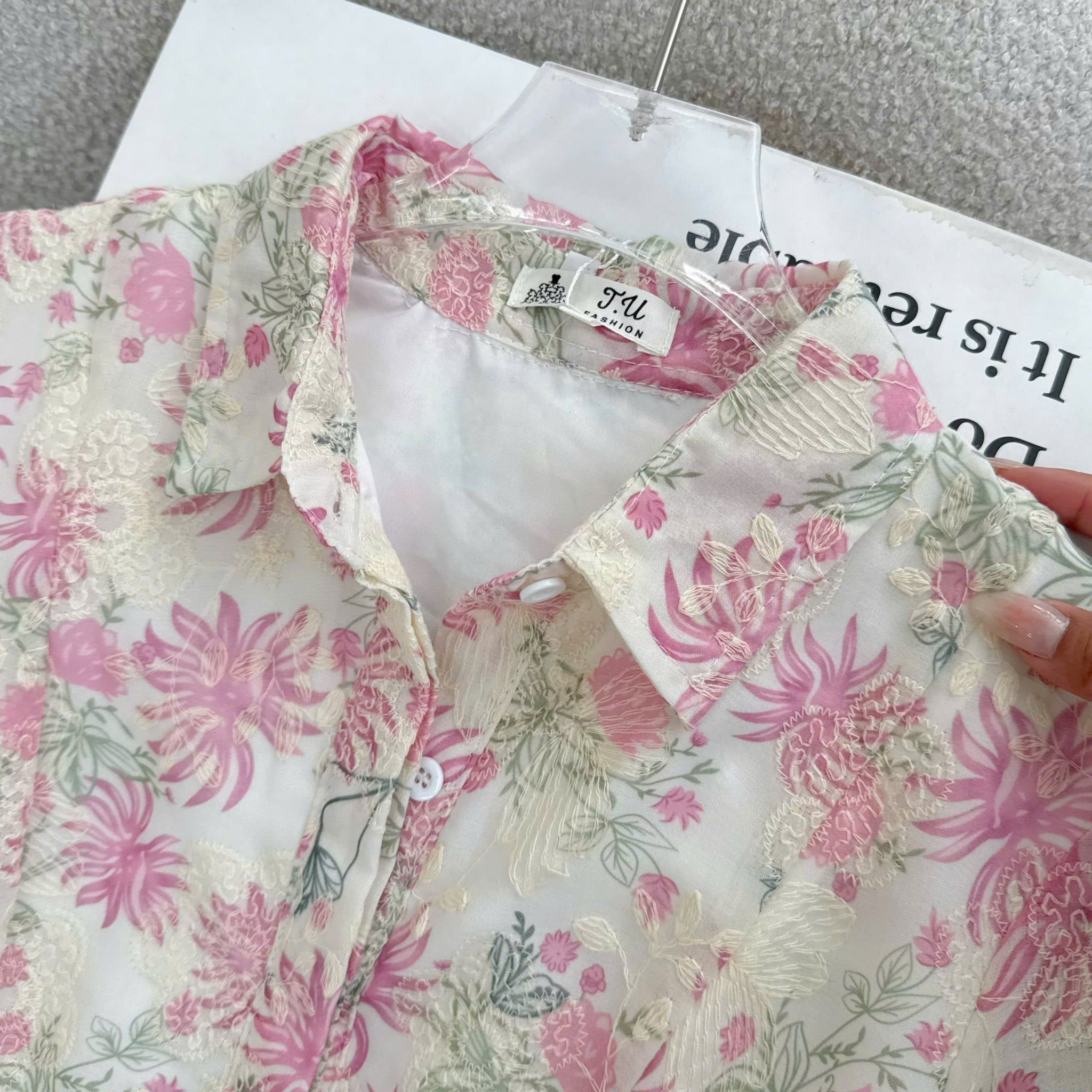 Đầm Thiết Kế Cổ Sơ Mi Dáng A Ren Thêu Đầm Đi Tiệc TuTu Store Mã D1938