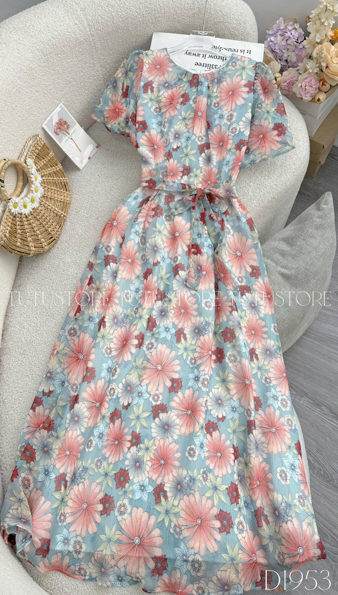 Đầm Thiết Kế Cổ Tròn Dáng Xòe In Hoa Đầm Đi Tiệc TuTu Store Mã D1953