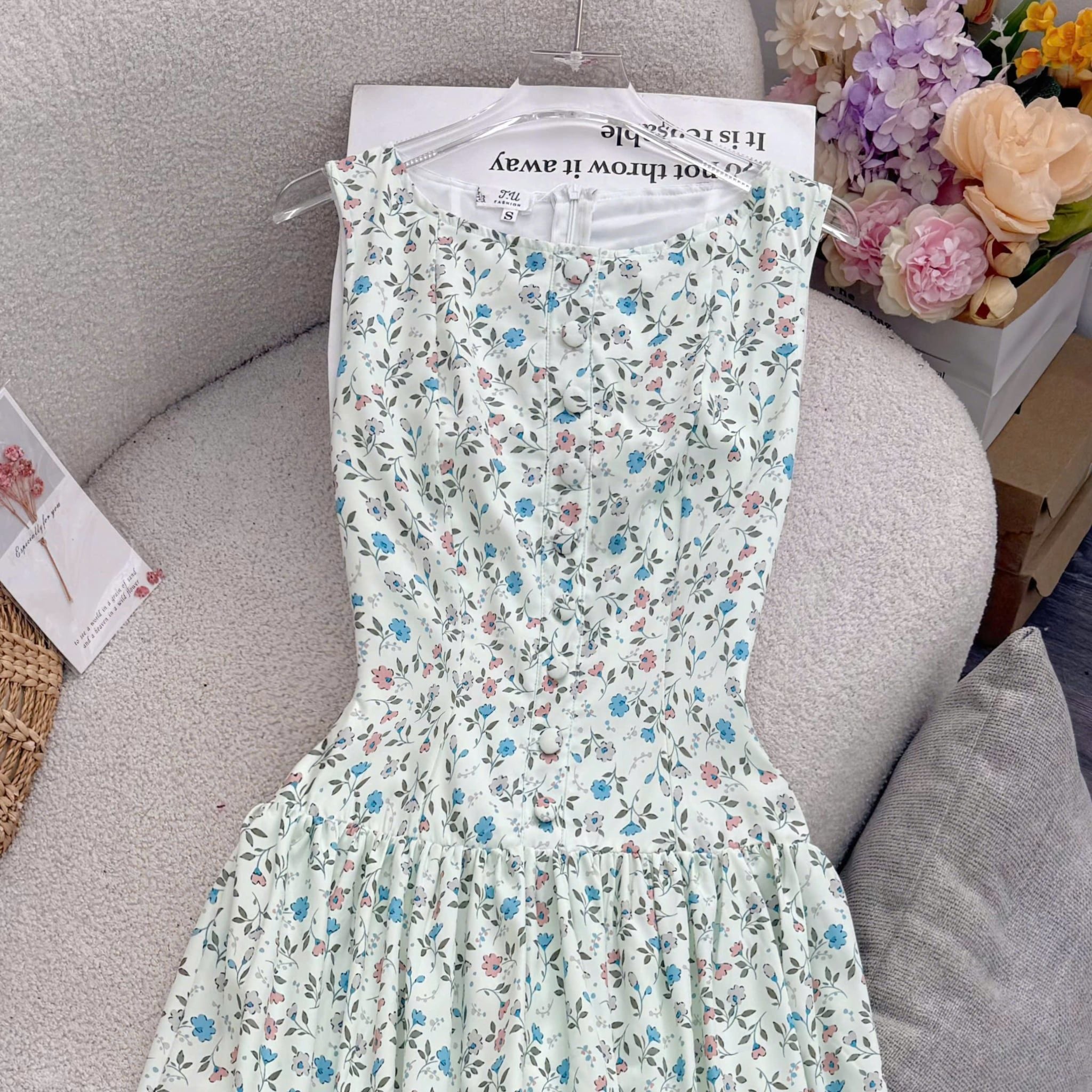 Đầm Thiết Kế Cổ Thuyền Dáng Xòe Hoa Nhí Đầm Đi Tiệc TuTu Store Mã D1931