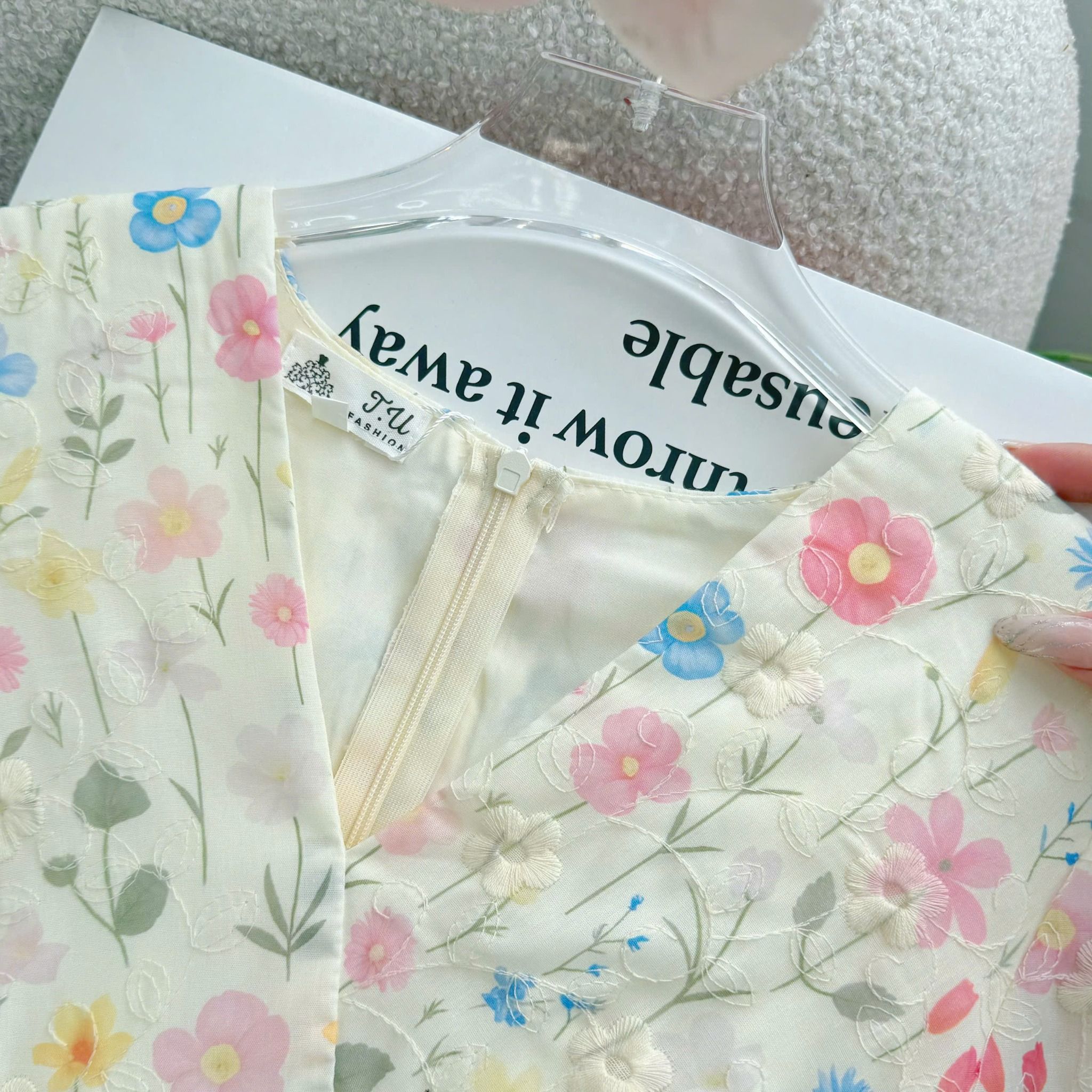 Đầm Kate Thêu Thiết Kế TuTu Store Phù Hợp Đi Tiệc Dành Cho Nữ - Mã D1467