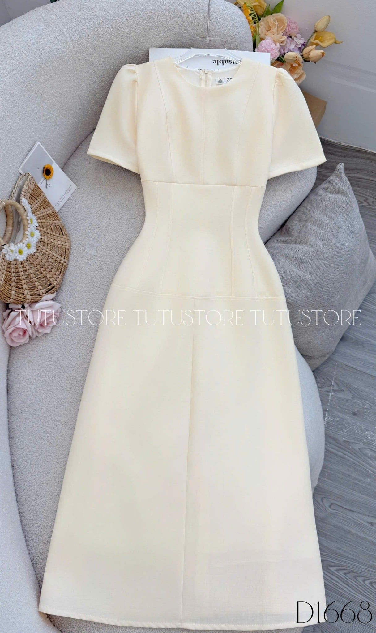 Đầm Thiết Kế Cổ Tròn Dáng Dài Đi Tiệc TuTu Store Mã D1668