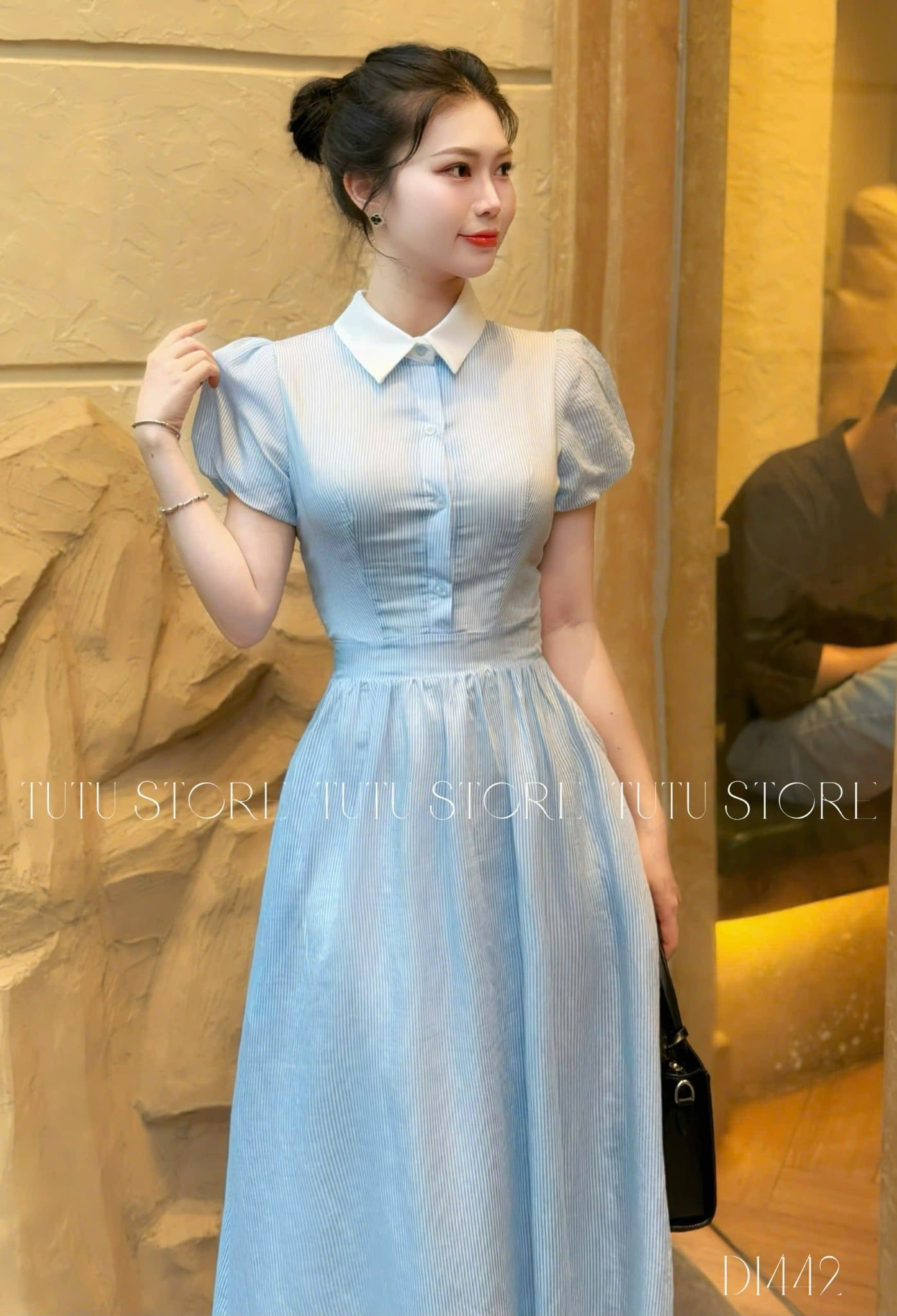 Đầm Cổ Somi Xô Linen Thiết Kế TuTu Store Phù Hợp Đi Chơi Dành Cho Nữ - Mã D1442