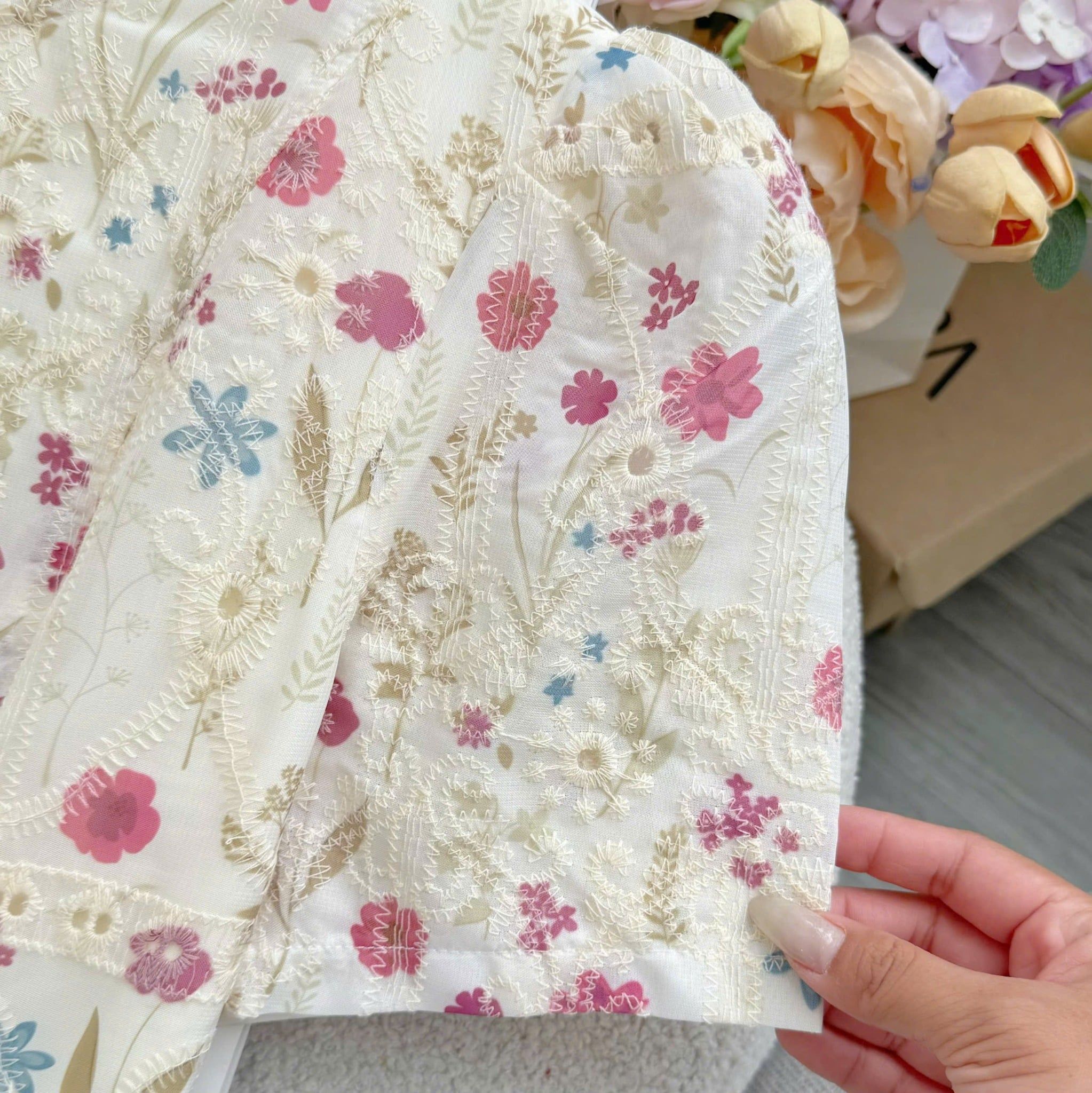 Đầm Thiết Kế Cổ Tròn Dáng Chữ A Hoa Nhí Đi Chơi TuTu Store Mã D1671