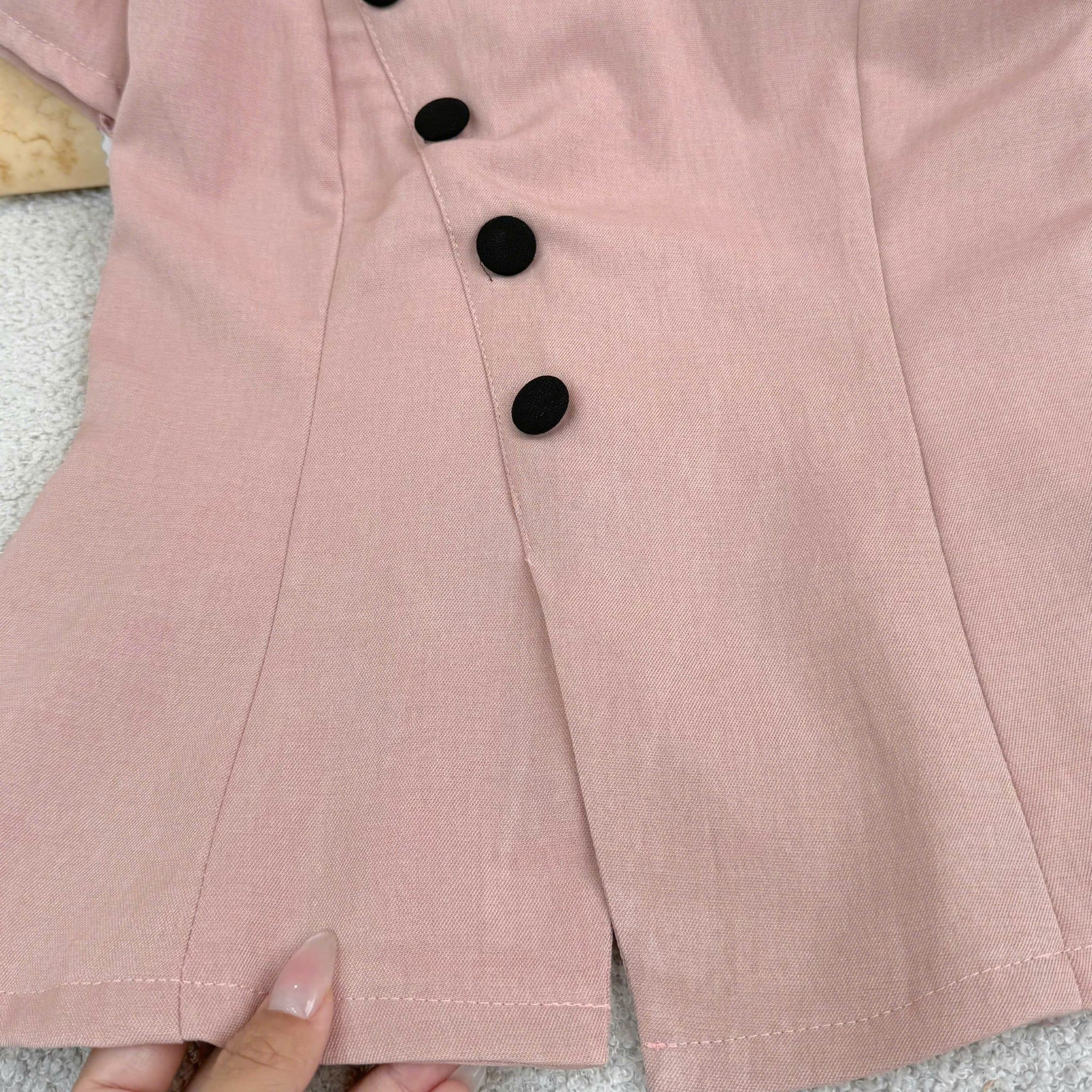 Áo Thiết Kế Cổ Tròn Đính Nút Kiểu Dáng Peplum TuTu Store Mã A608