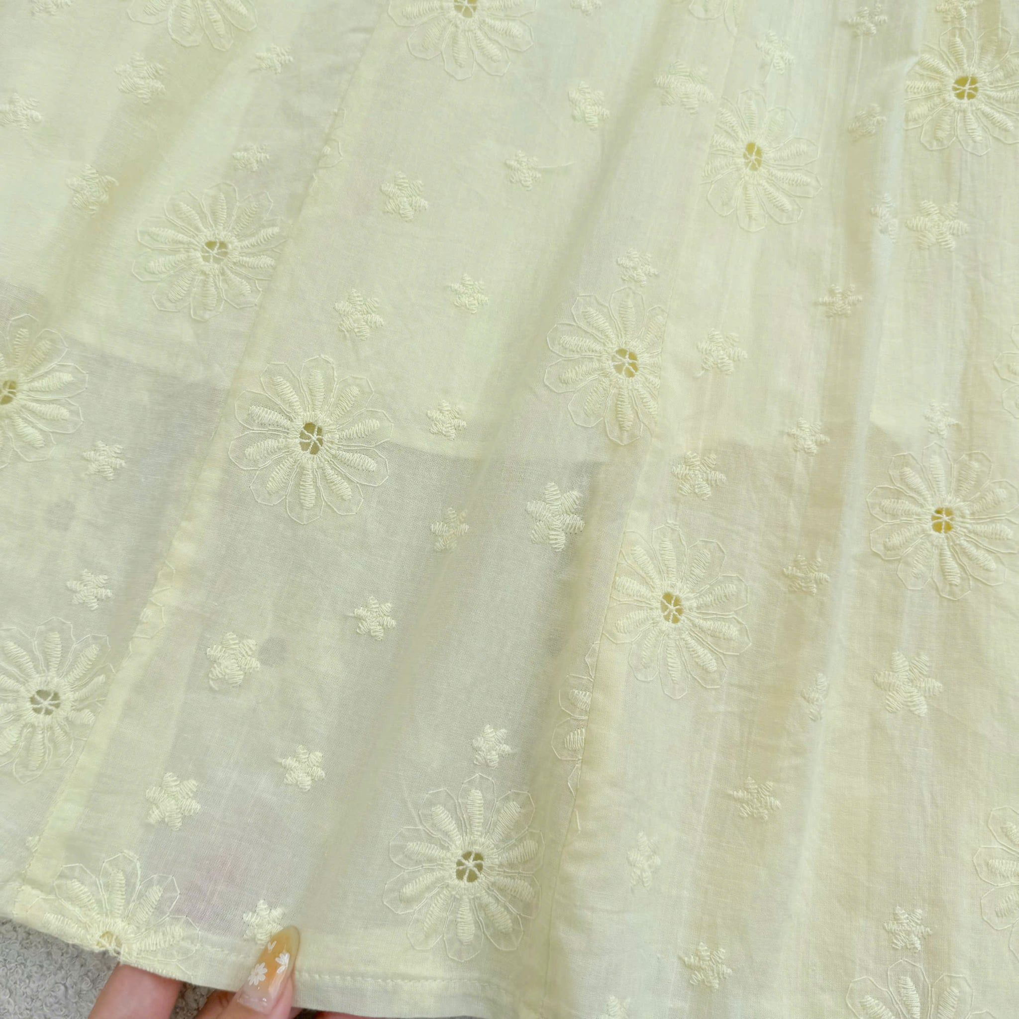 Đầm Thiết Kế Cổ Tròn Dáng Xòe Thêu Hoa Đi Chơi TuTu Store Mã D1804