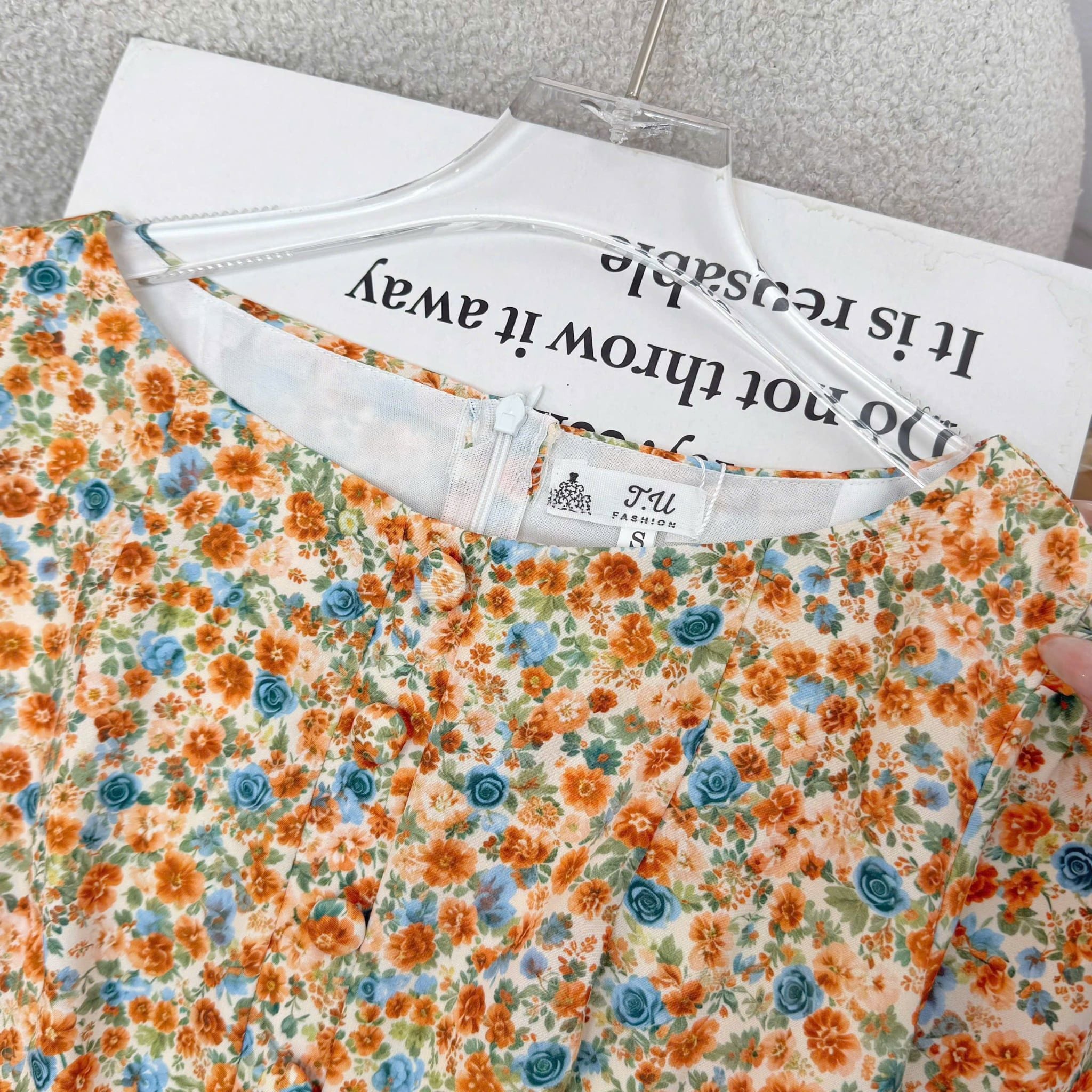 Đầm Thiết Kế Cổ Tròn Dáng Xòe Đi Chơi TuTu Store D1982