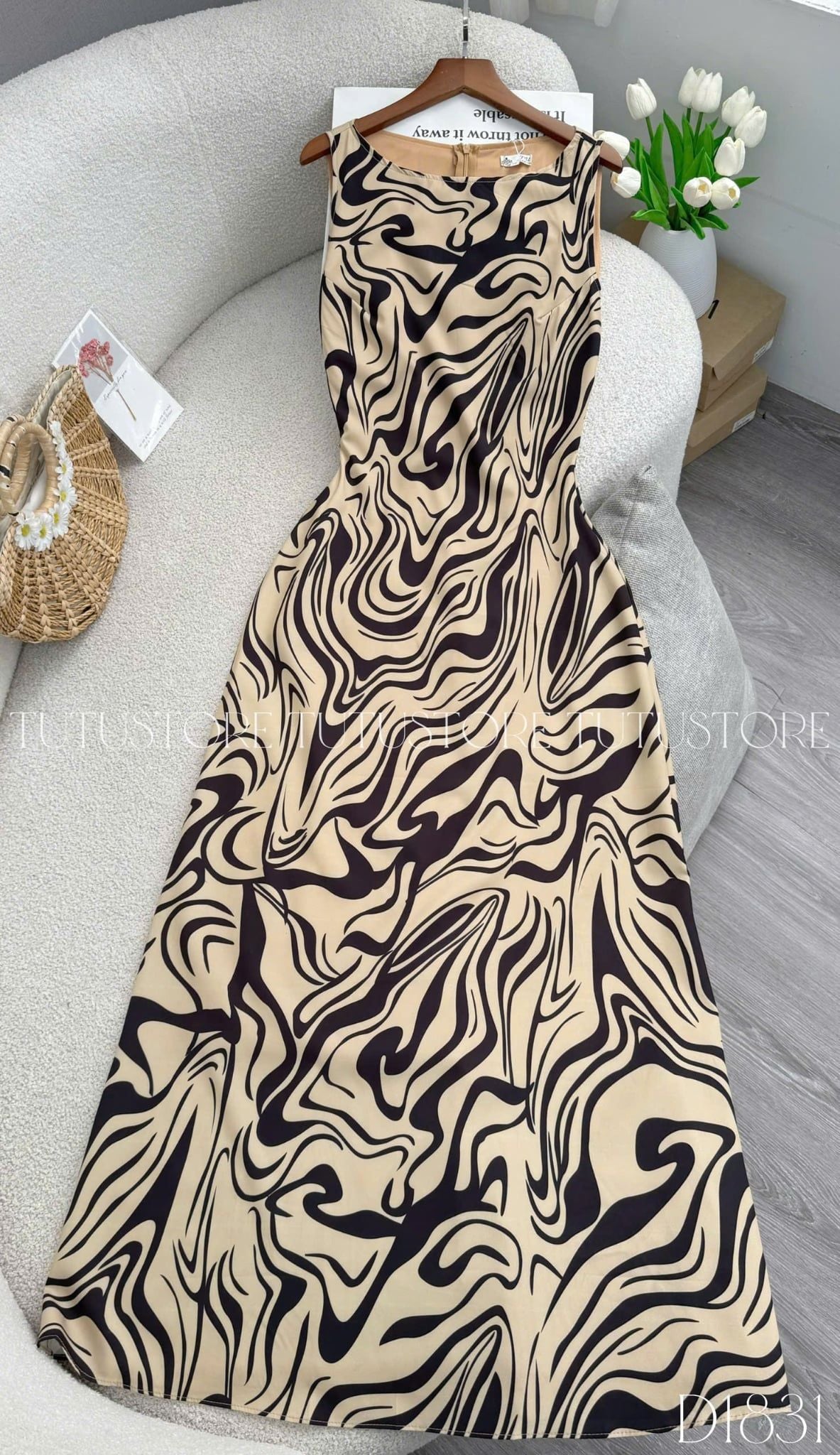 Đầm Thiết Kế Cổ Thuyền Họa Tiết Vân Loang Dáng Dài TuTu Store Mã D1831