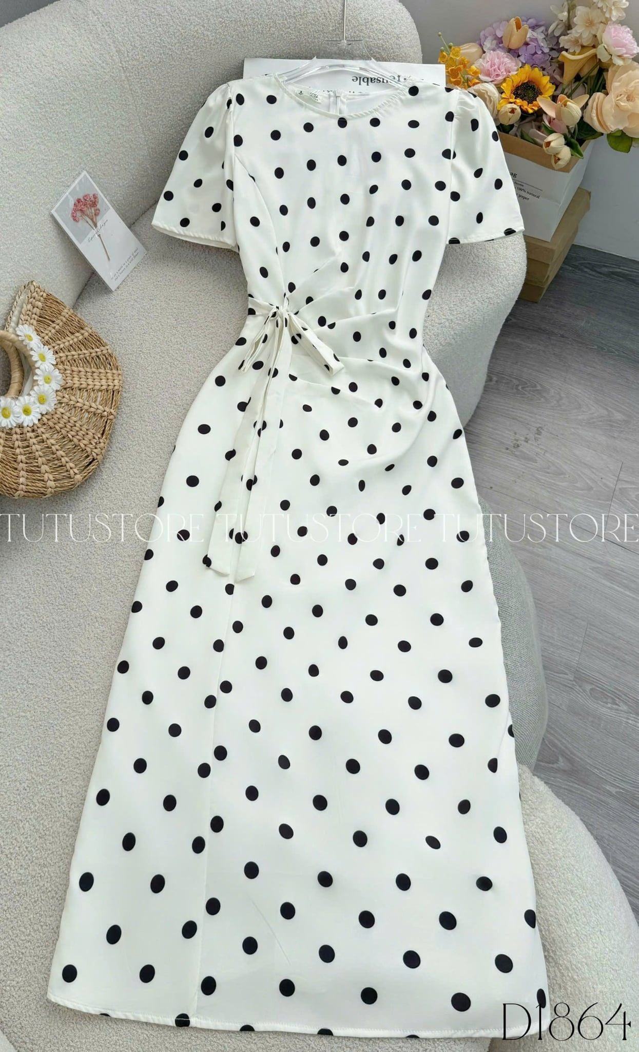 Đầm Thiết Kế Cổ Tròn Nhấn Eo Dáng Dài Đầm Đi Tiệc TuTu Store Mã D1864