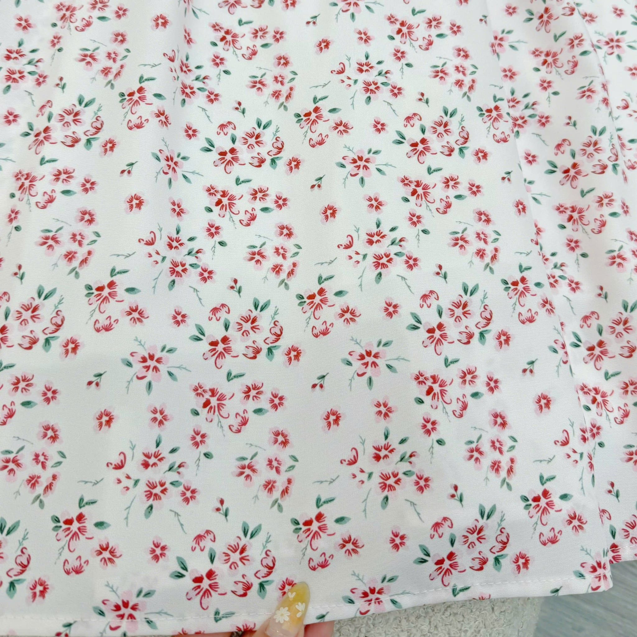 Đầm Thiết Kế Cổ Tròn Dáng Xòe Hoa Nhí Đi Chơi TuTu Store Mã D1800
