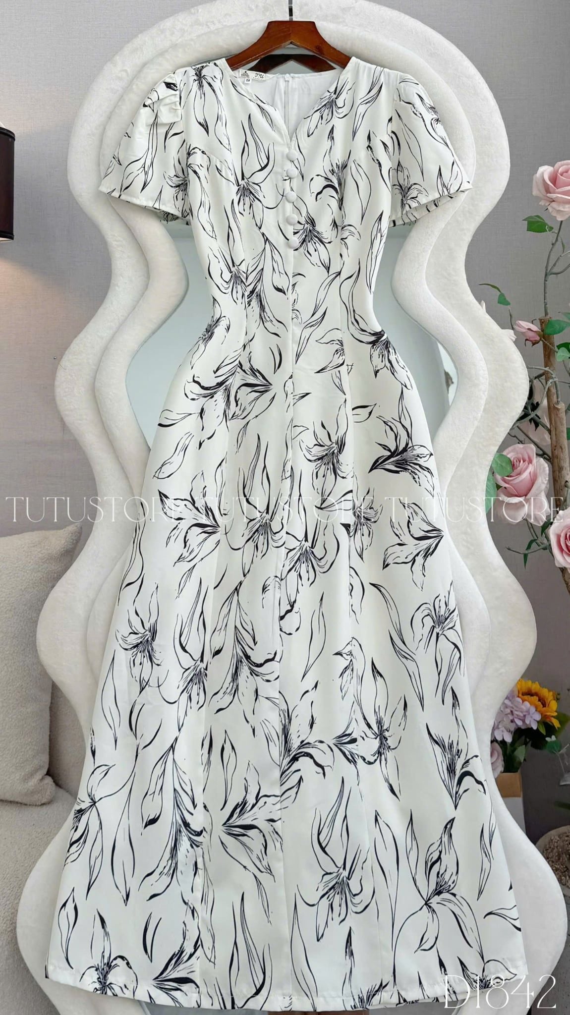 Đầm Thiết Kế Cổ Tròn Dáng Dài Đi Chơi TuTu Store Mã D1842