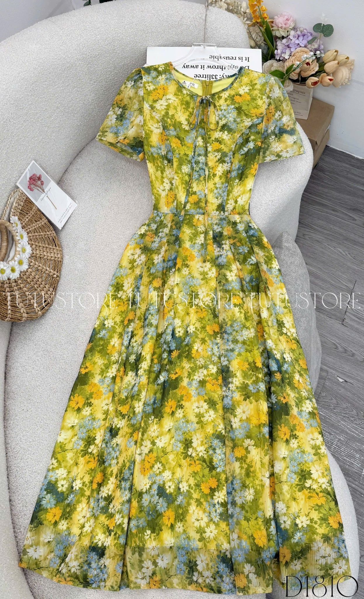 Đầm Hoa Thiết Kế Cổ Tròn Dáng Xòe Đi Chơi TuTu Store Mã D1810