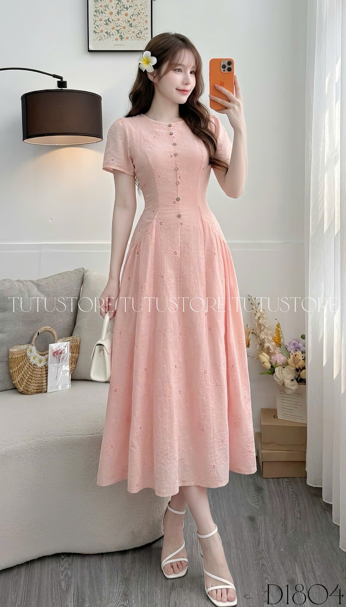 Đầm Thiết Kế Cổ Tròn Dáng Xòe Thêu Hoa Đi Chơi TuTu Store Mã D1804