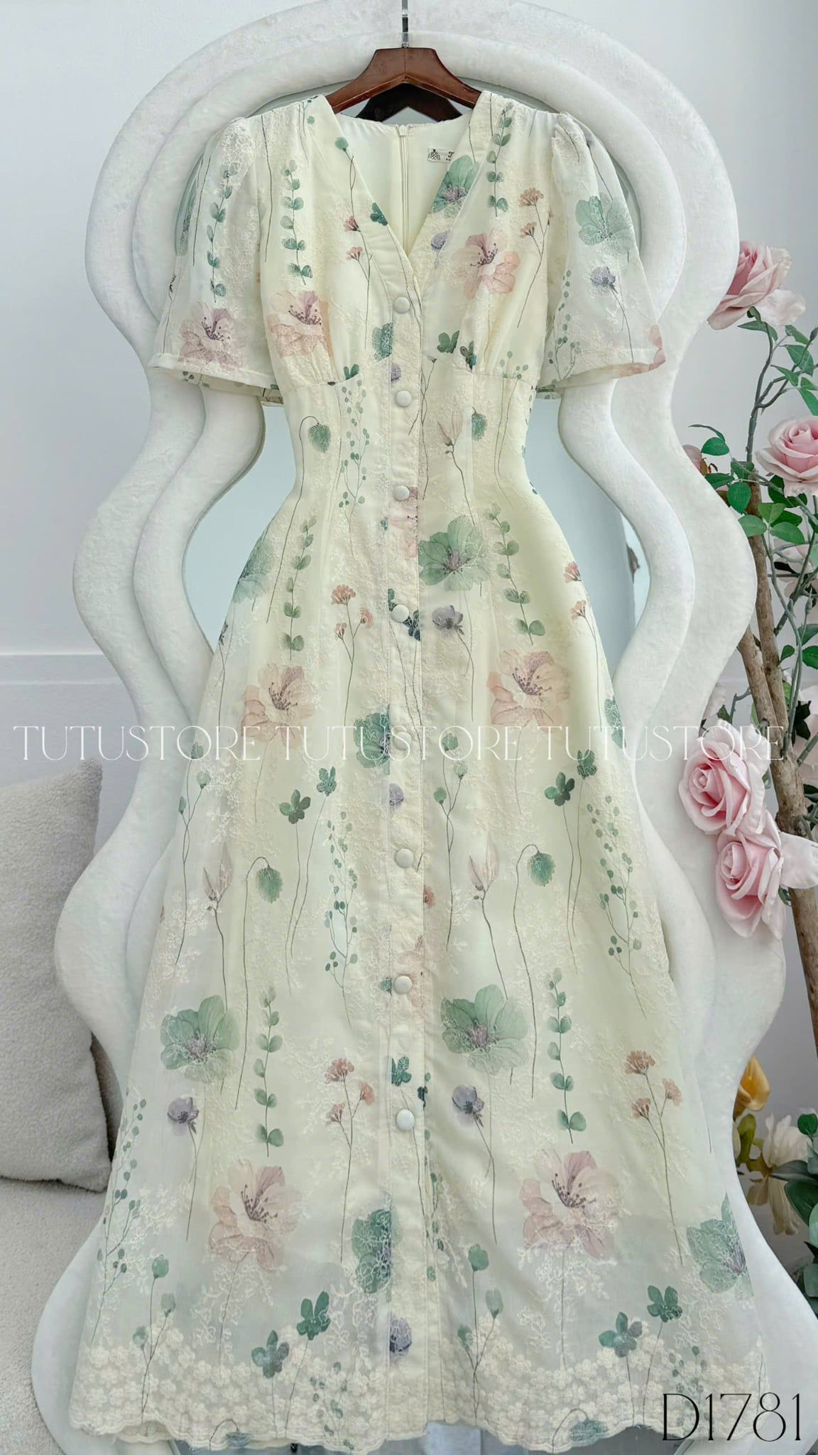 Đầm Hoa Thiết Kế Cổ Tim Dáng A Đi Chơi TuTu Store Mã D1781