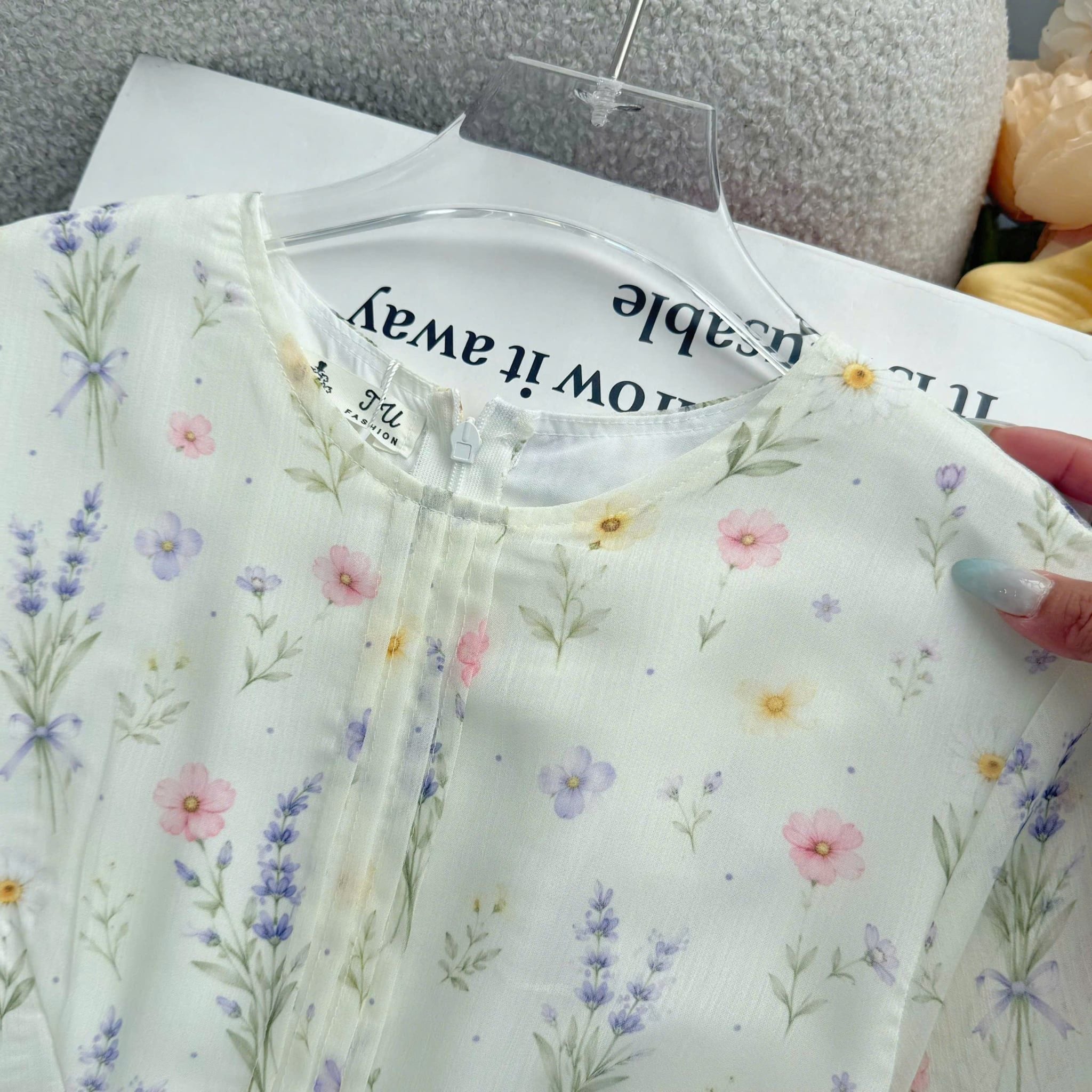Đầm Thiết Kế Cổ Tròn Dáng Xòe Hoa Nhí Đầm Đi Tiệc TuTu Store Mã D1855