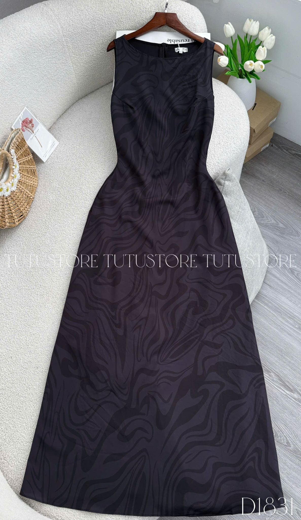 Đầm Thiết Kế Cổ Thuyền Họa Tiết Vân Loang Dáng Dài TuTu Store Mã D1831