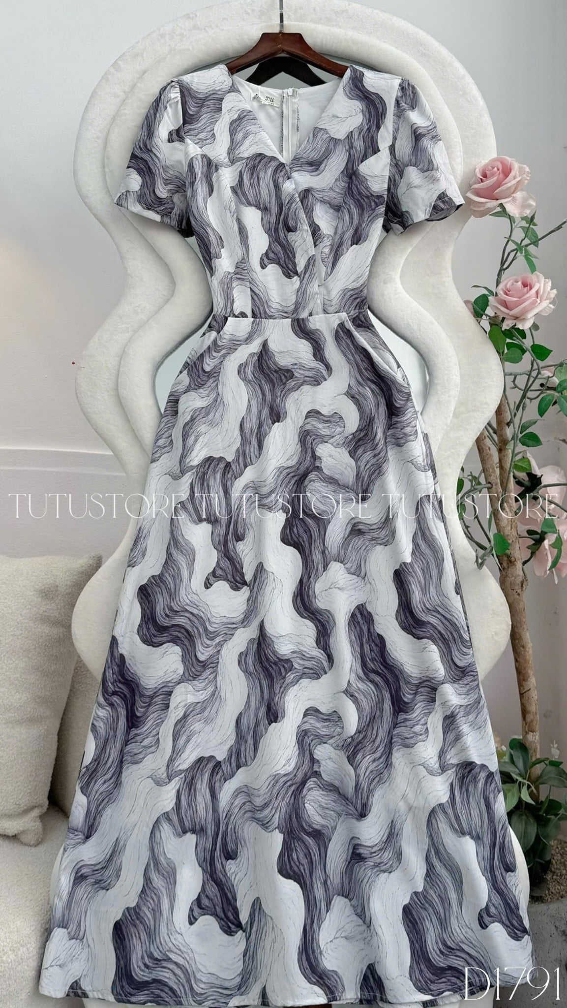 Đầm Thiết Kế Cổ V Dáng Dài Đi Tiệc TuTu Store Mã D1791