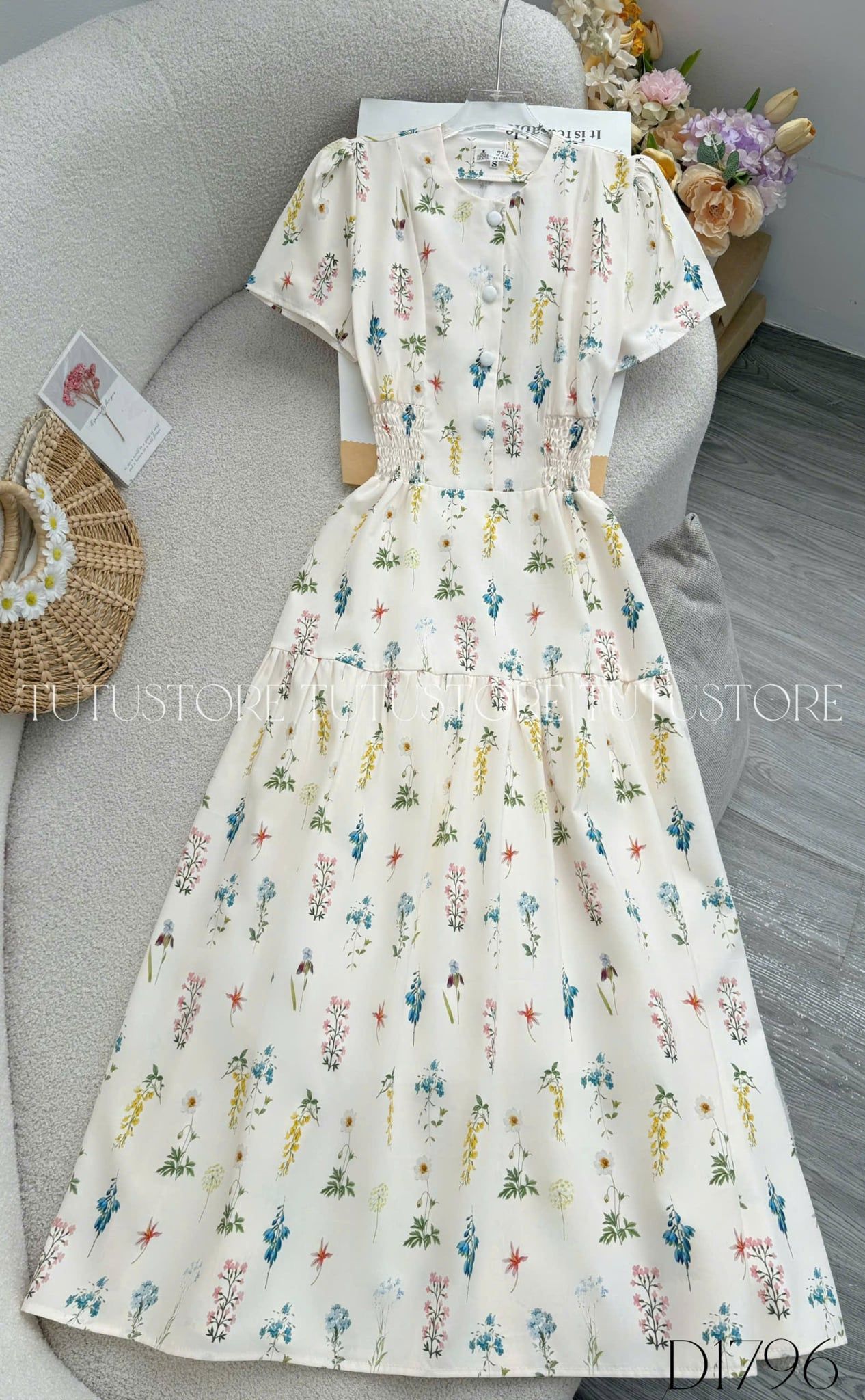 Đầm Thiết Kế Kiểu Cổ Sơ Mi Dáng Xòe Hoa Nhí Đi Chơi TuTu Store Mã D1796