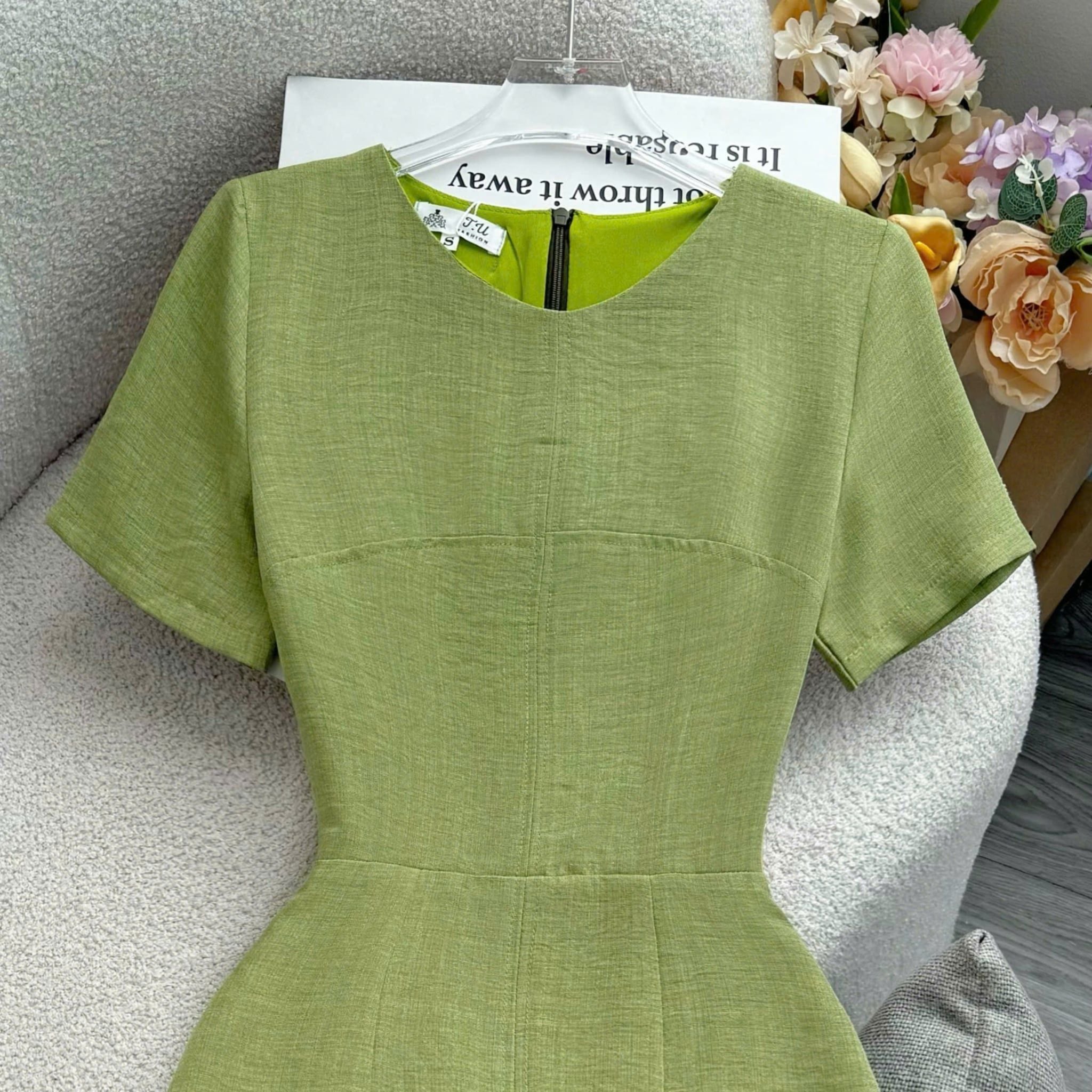 Đầm Thiết Kế Dáng Chữ A Đơn Giản Thanh Lịch Đi Tiệc TuTu Store Mã D1798