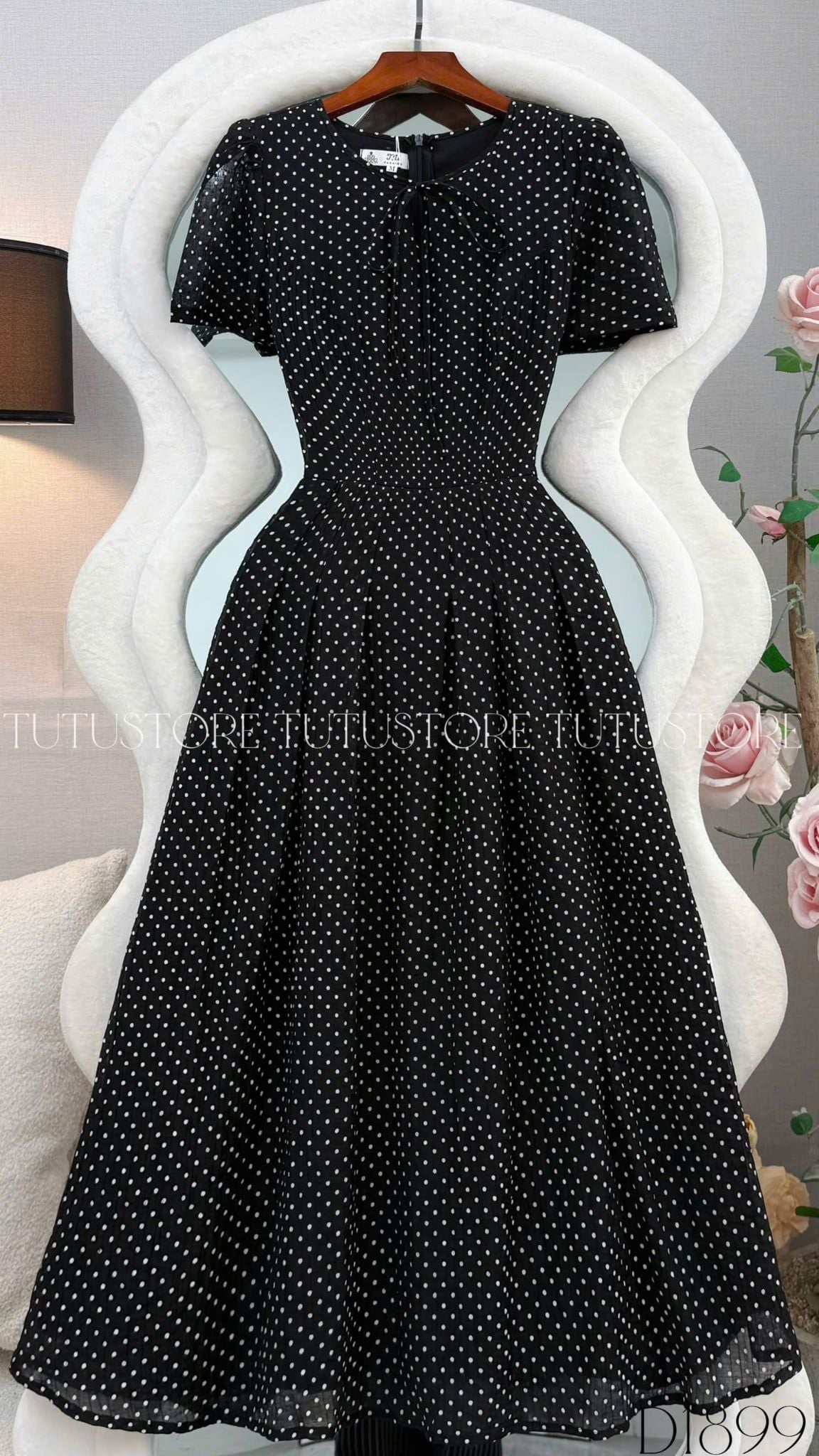 Đầm Thiết Kế Cổ Tròn Dáng Xòe Chấm Bi Đầm Đi Tiệc TuTu Store Mã D1899