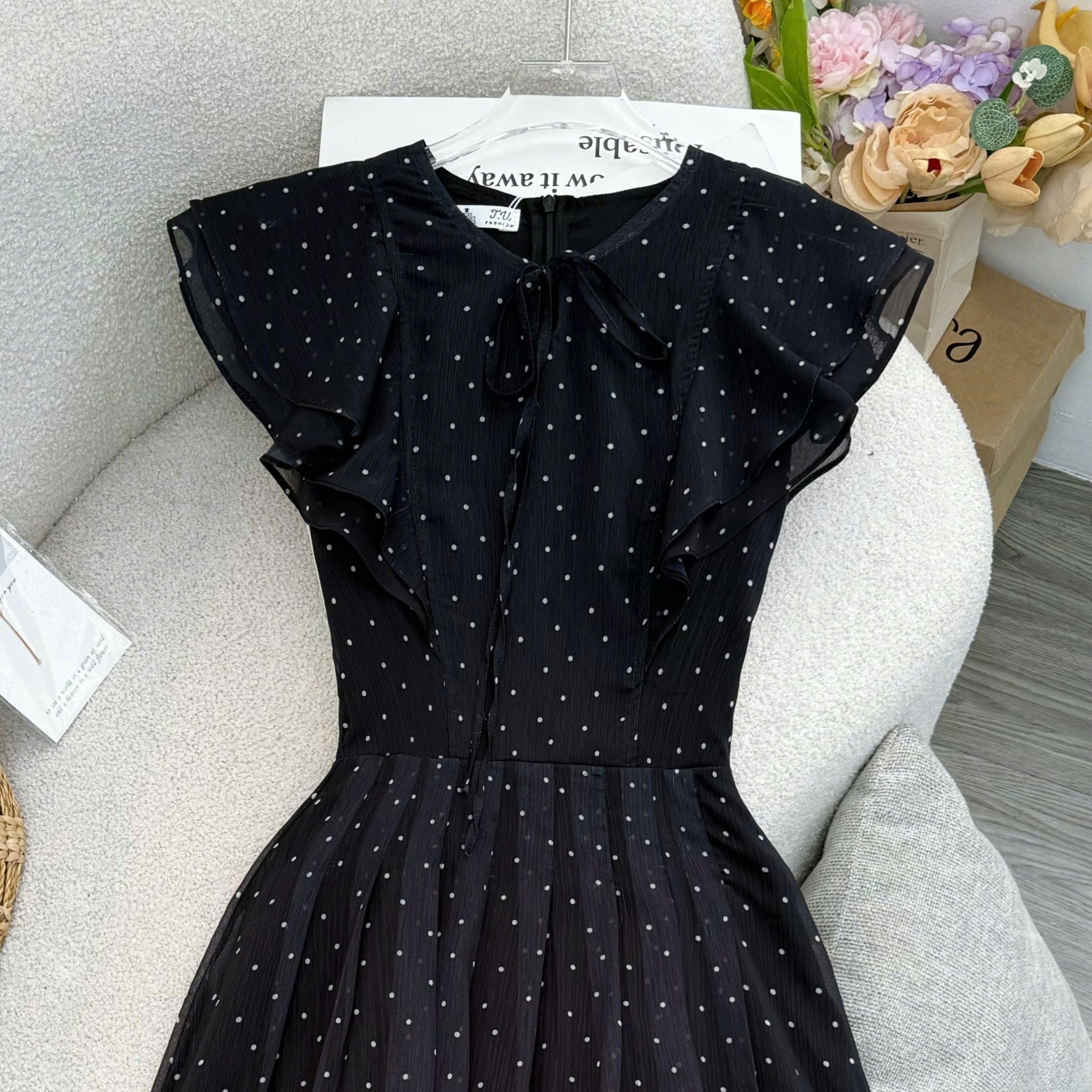 Đầm Thiết Kế Vai Bèo Cánh Tiên Dáng Xòe Chấm Bi Xinh Xắn Đi Chơi TuTu Store mã D1812