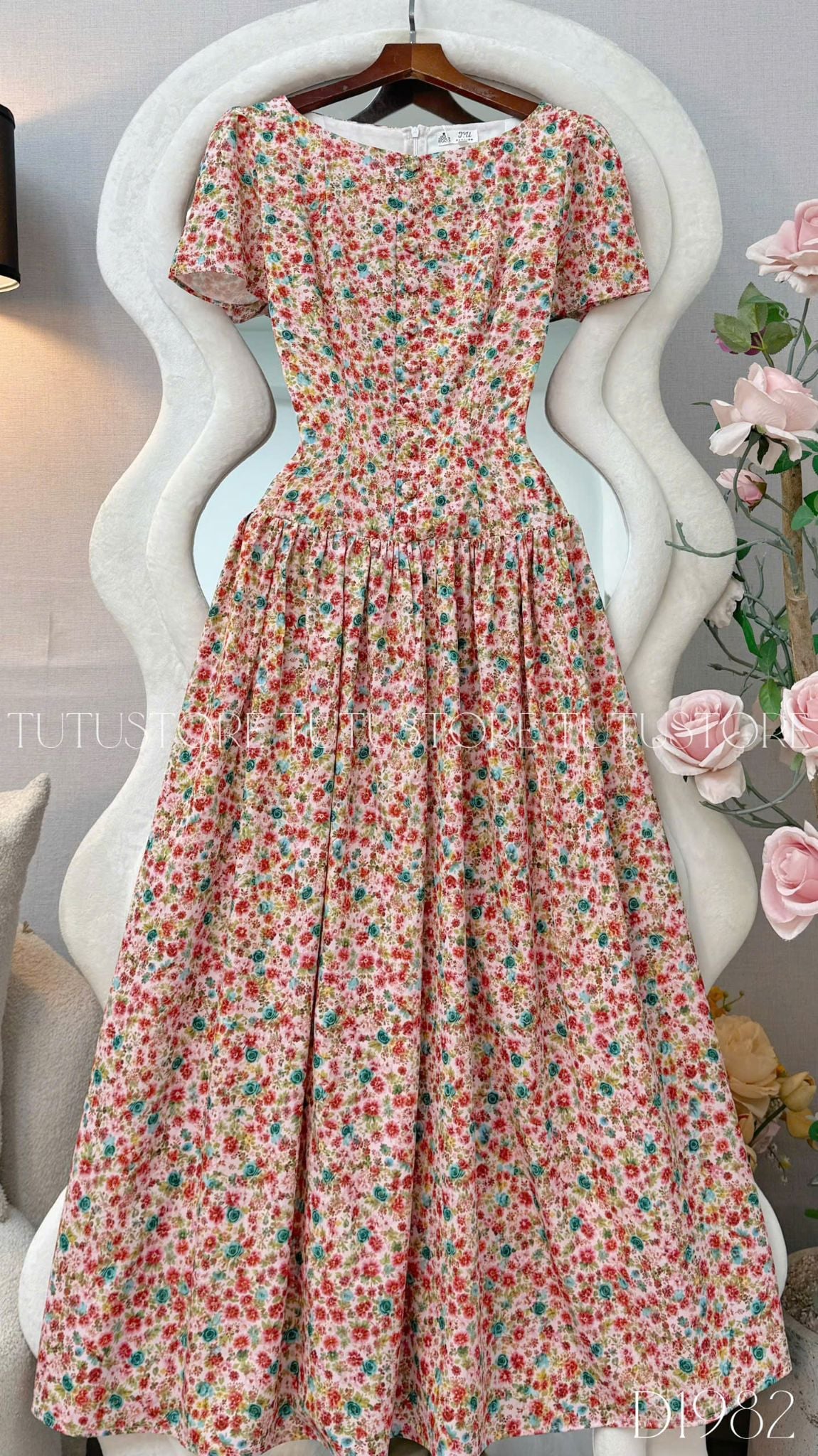 Đầm Thiết Kế Cổ Tròn Dáng Xòe Đi Chơi TuTu Store D1982