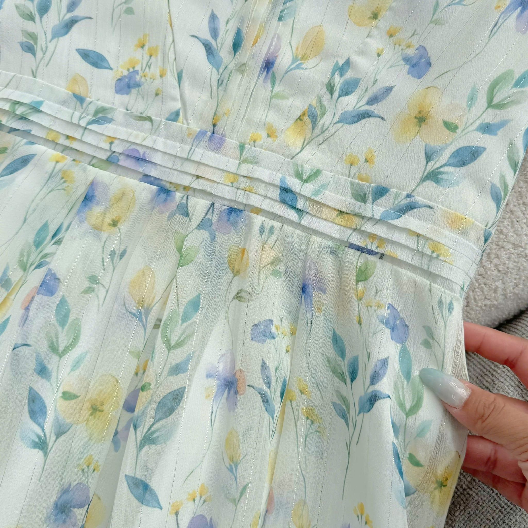 Đầm Thiết Kế Cổ Tròn Dáng Xòe Hoa Nhí Đầm Đi Tiệc TuTu Store Mã D1855
