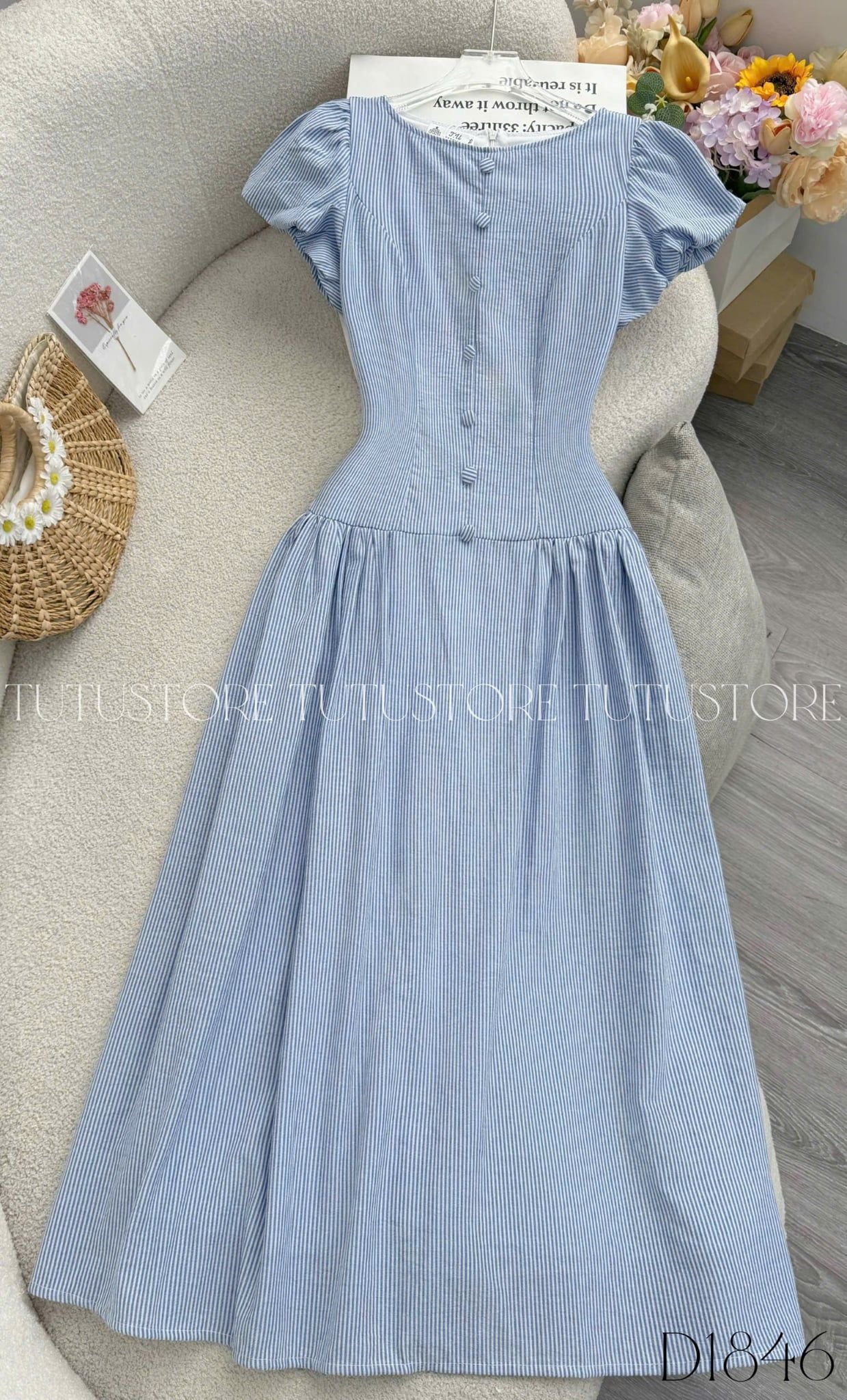 Đầm Thiết Kế Cổ Tròn Tay Bồng Sọc Dáng Xòe Đầm Đi Tiệc TuTu Store Mã D1846