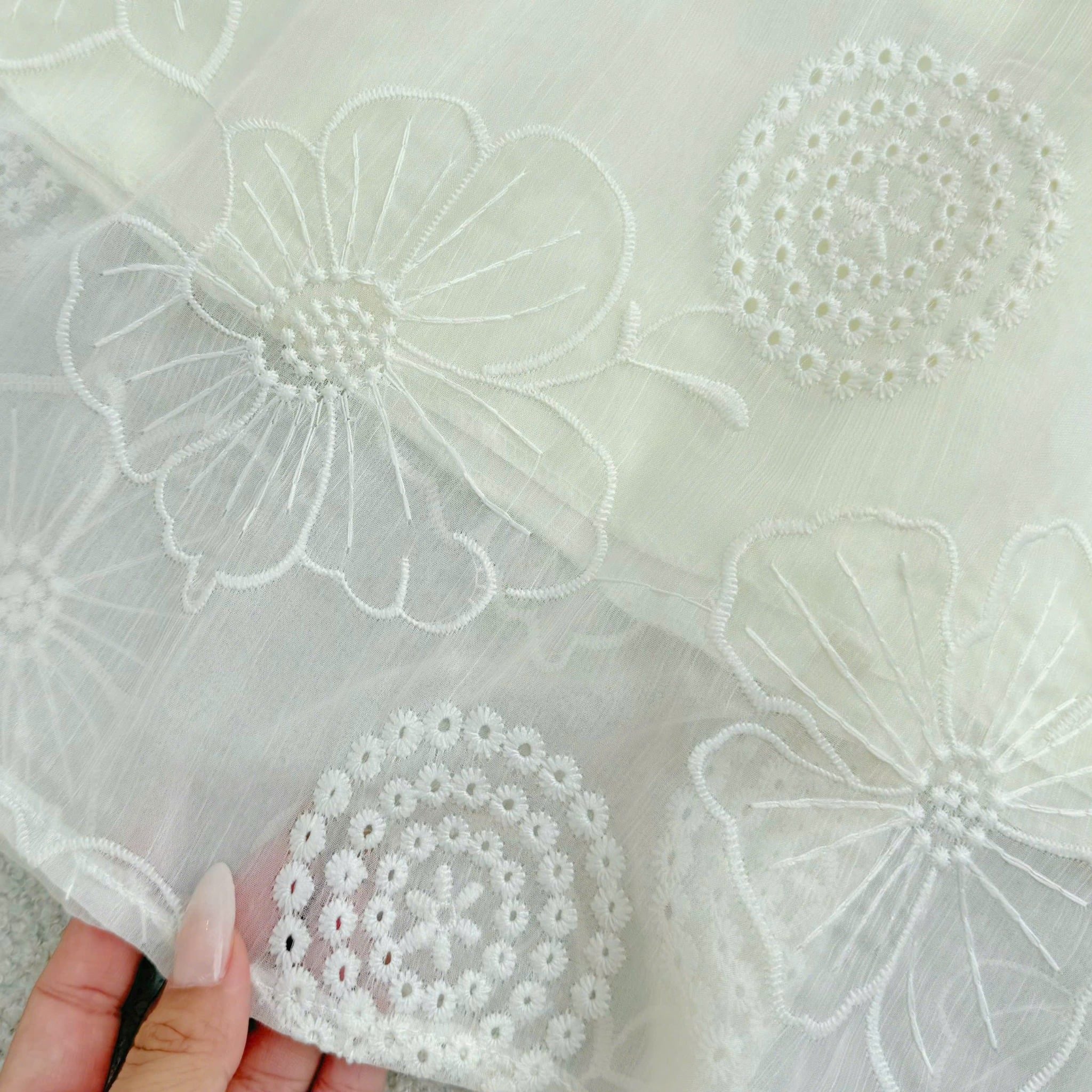 Đầm Tơ Thêu Cổ Sơ Mi Thiết Kế TuTu Store Phù Hợp Đi Chơi Dành Cho Nữ - Mã D1437