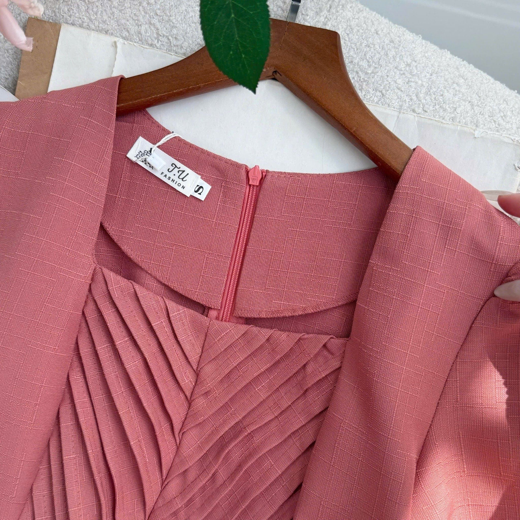 Đầm Linen Gân Thiết Kế TuTu Store Phù Hợp Đi Làm Dành Cho Nữ - Mã D1268