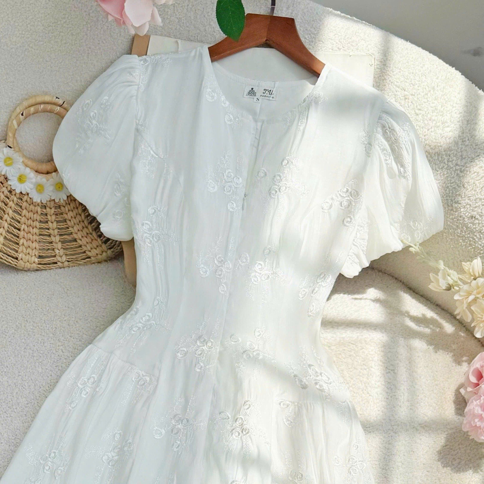 Đầm Tơ Linen Thiết Kế TuTu Store Phù Hợp Đi Chơi Dành Cho Nữ - Mã D1294