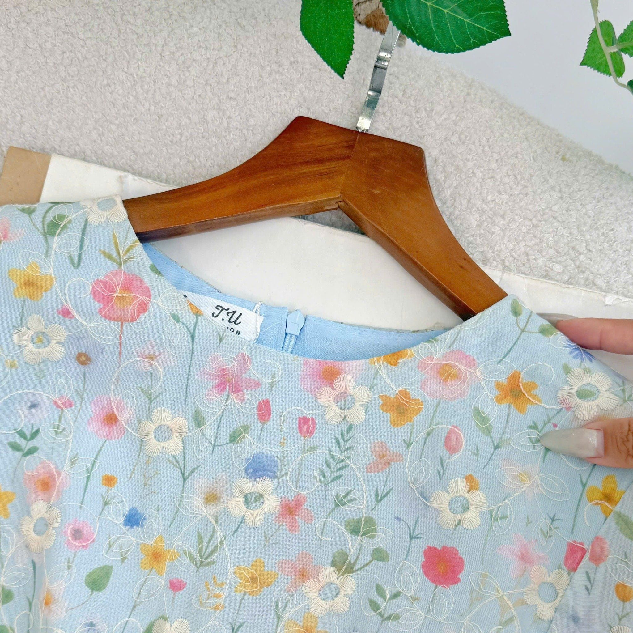 Đầm Kate Thêu Thiết Kế TuTu Store Phù Hợp Đi Chơi Dành Cho Nữ - Mã D1322