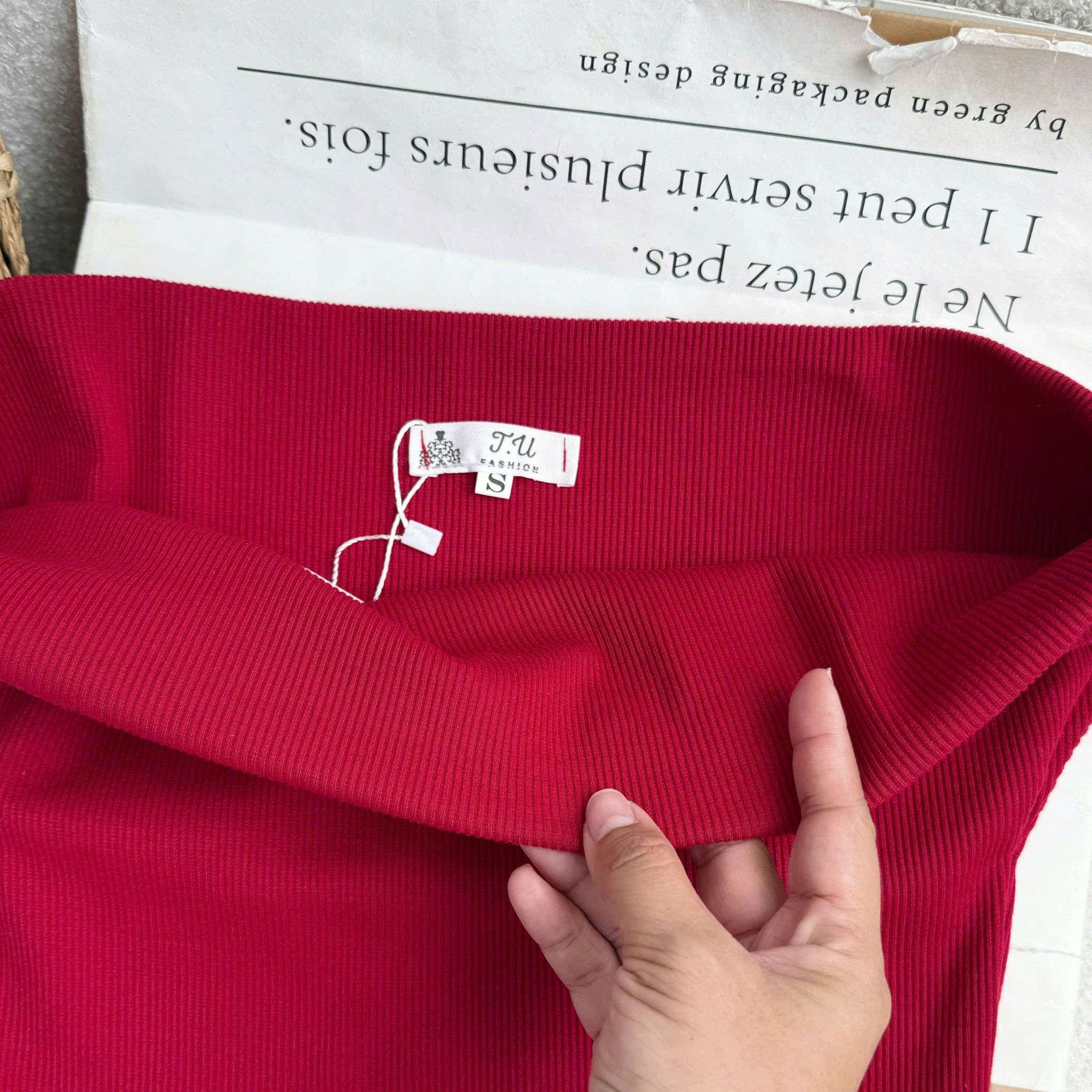 Áo Thun Sọc Ý Thiết Kế TuTu Store Phù Hợp Đi Chơi Dành Cho Nữ - Mã AS618