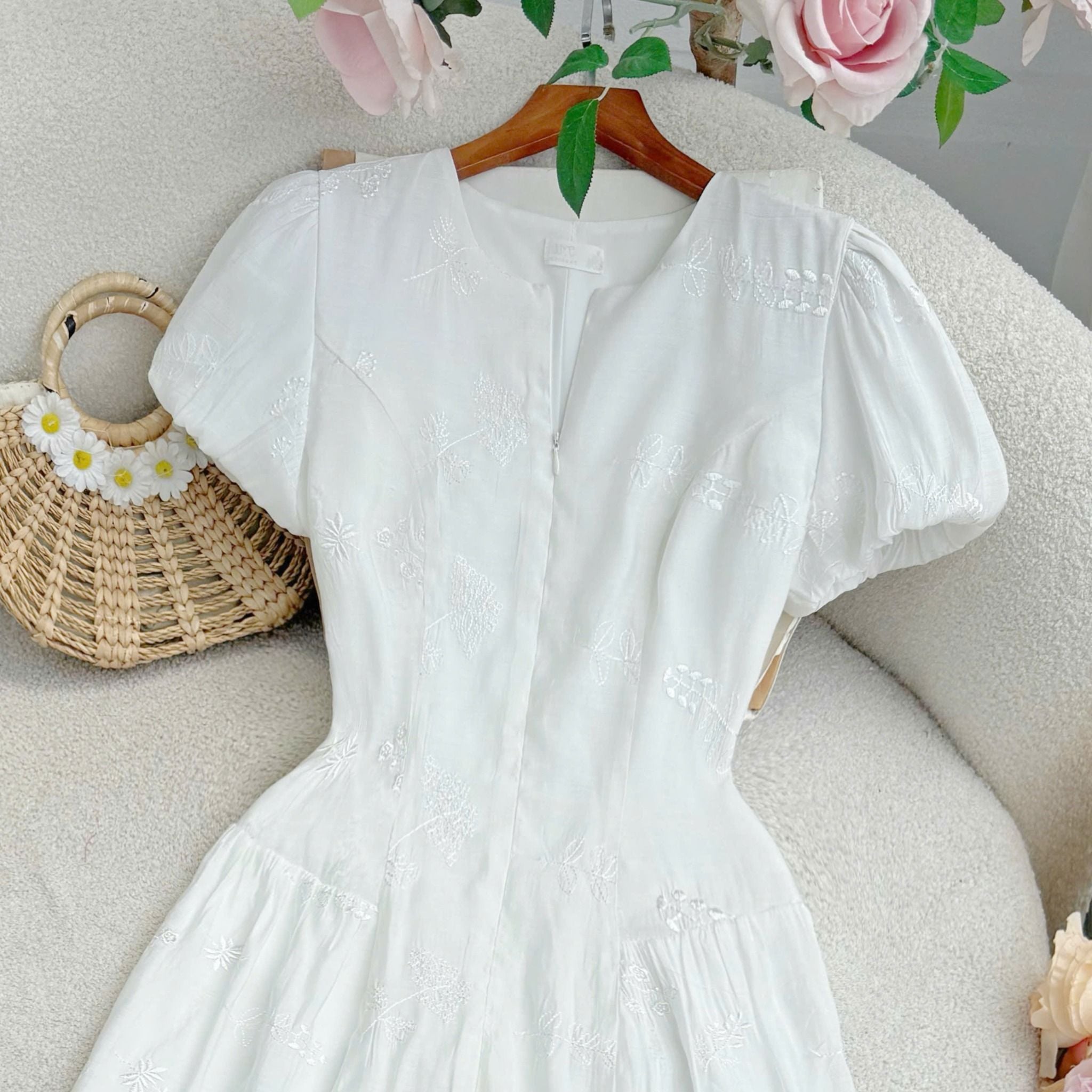 Đầm Tơ Thêu Thiết Kế TuTu Store Phù Hợp Đi Làm Dành Cho Nữ - Mã D1346