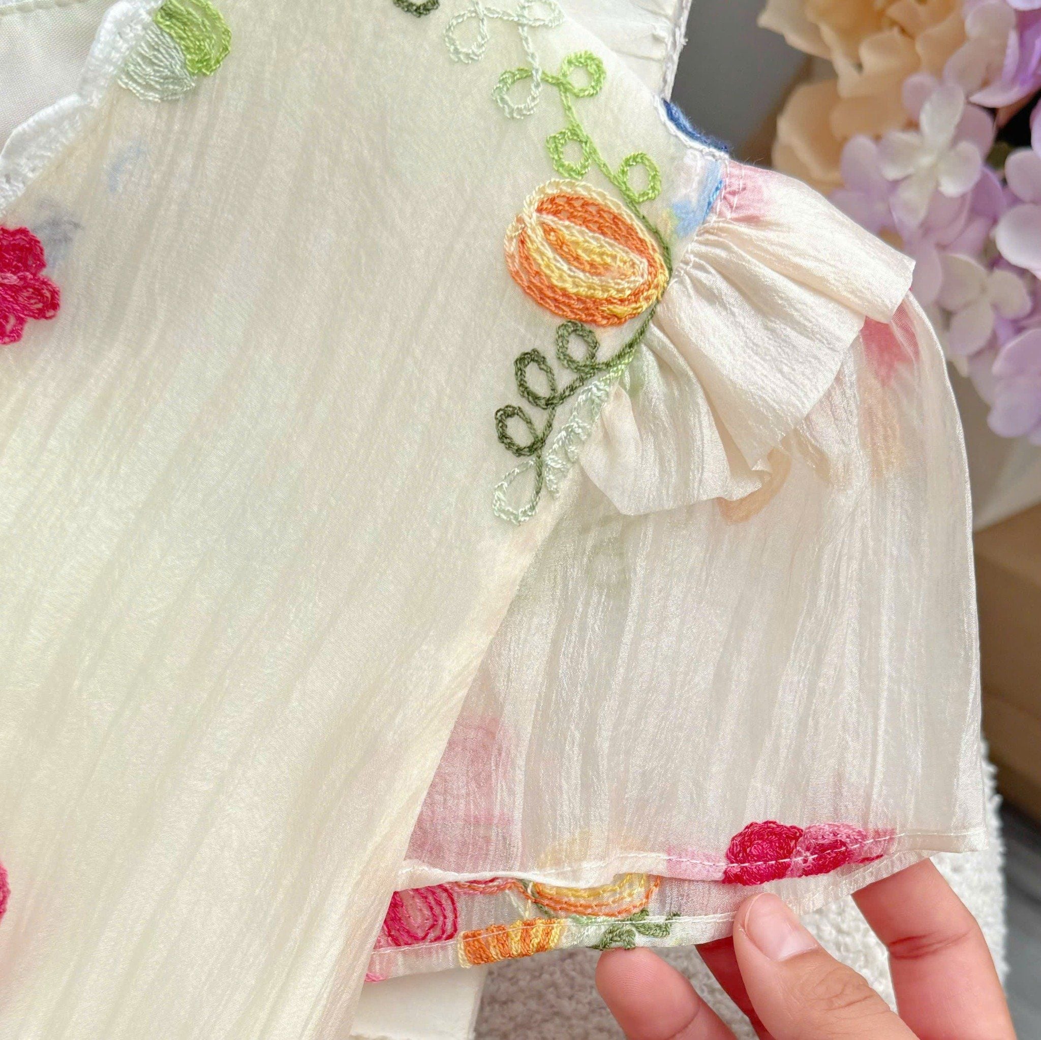 Đầm Tơ Giấy Thêu Thiết Kế TuTu Store Phù Hợp Đi Tiệc - Mã D1400