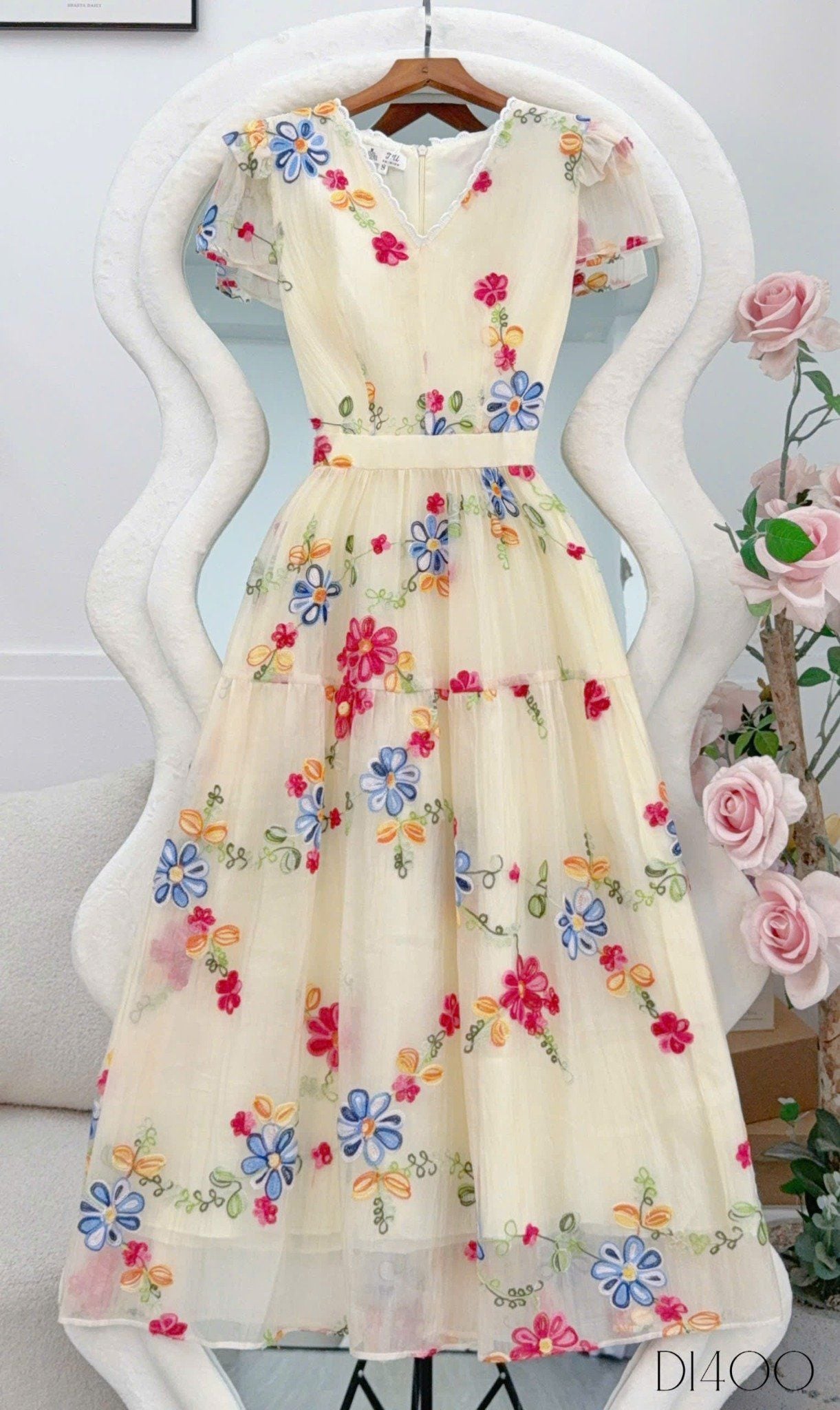 Đầm Tơ Giấy Thêu Thiết Kế TuTu Store Phù Hợp Đi Tiệc - Mã D1400