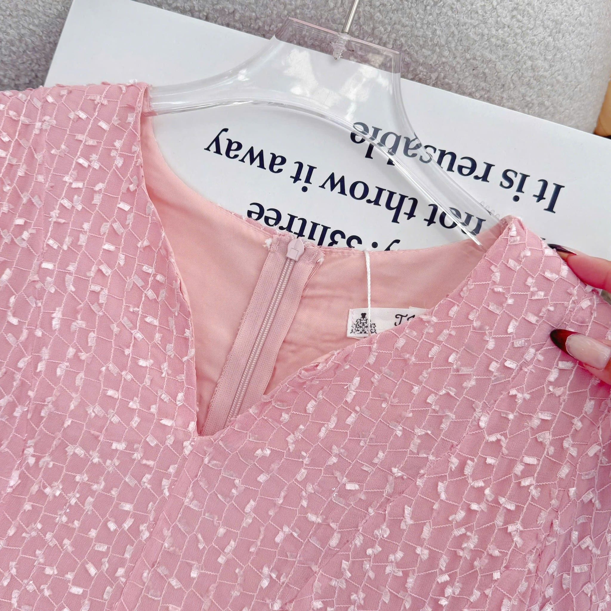 Đầm thiết kế cổ tim đi tiệc TuTu Store - Mã D1553