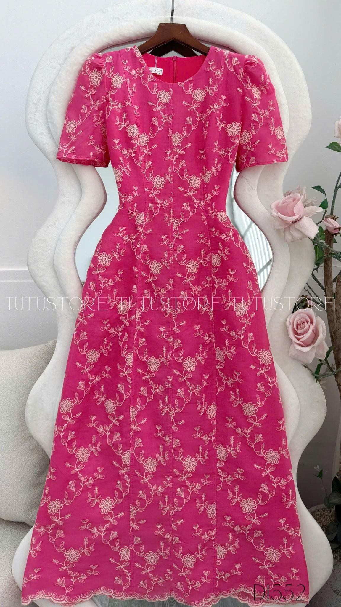 Đầm Thiết Kế Cổ Tròn Đi Tiệc TuTu Store - Mã D1552