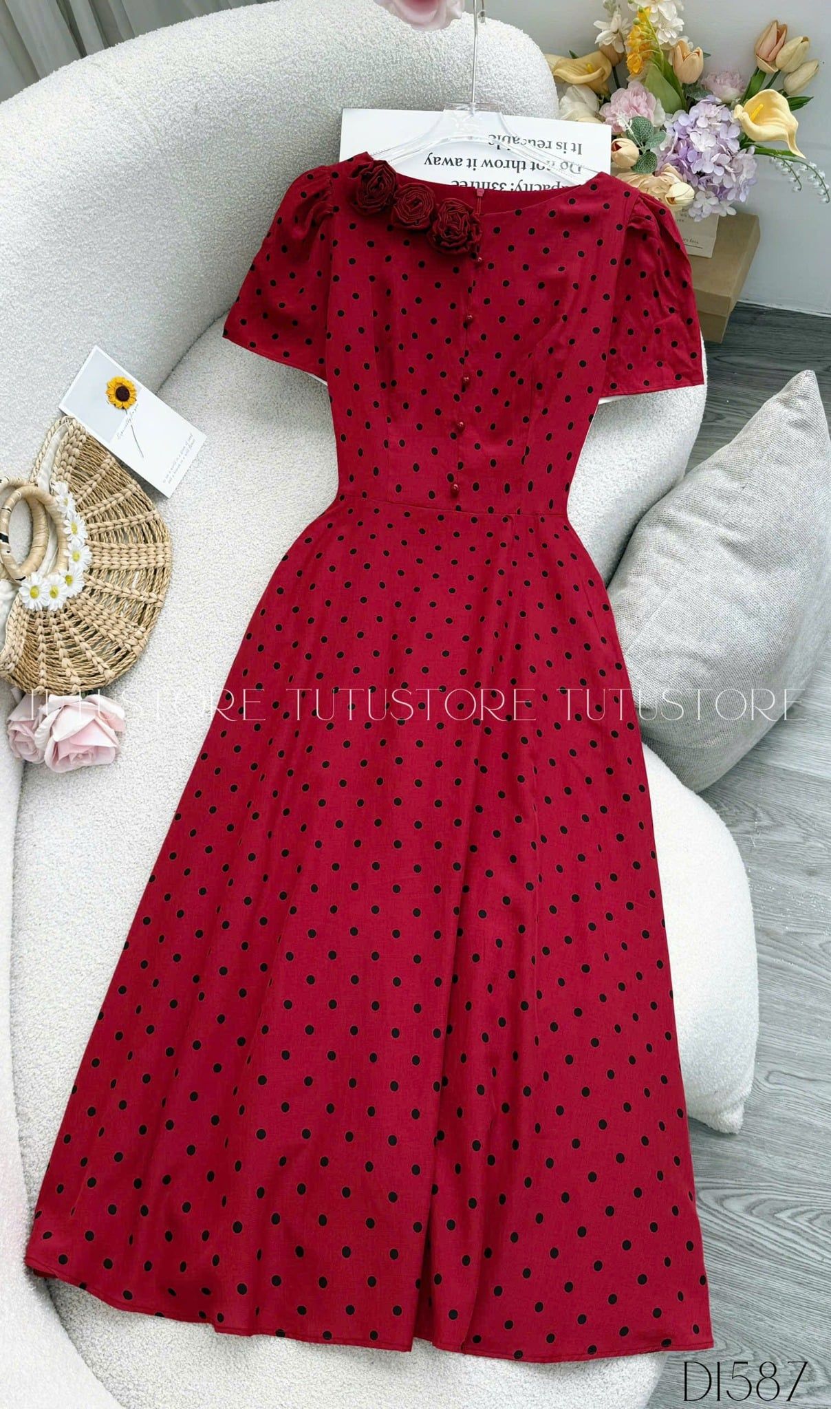 Đầm Thiết Kế Cổ Tròn Đi Tiệc TuTu Store - Mã D1587