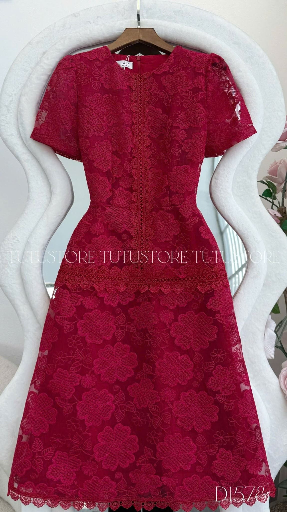 Đầm Thiết Kế Cổ Tròn Dáng Chữ A Đi Tiệc TuTu Store - Mã D1578