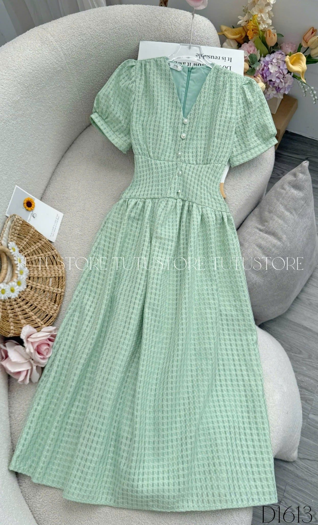 Đầm Thiết Kế Cổ Tim Dáng Xòe Đi Chơi TuTu Store Mã D1613