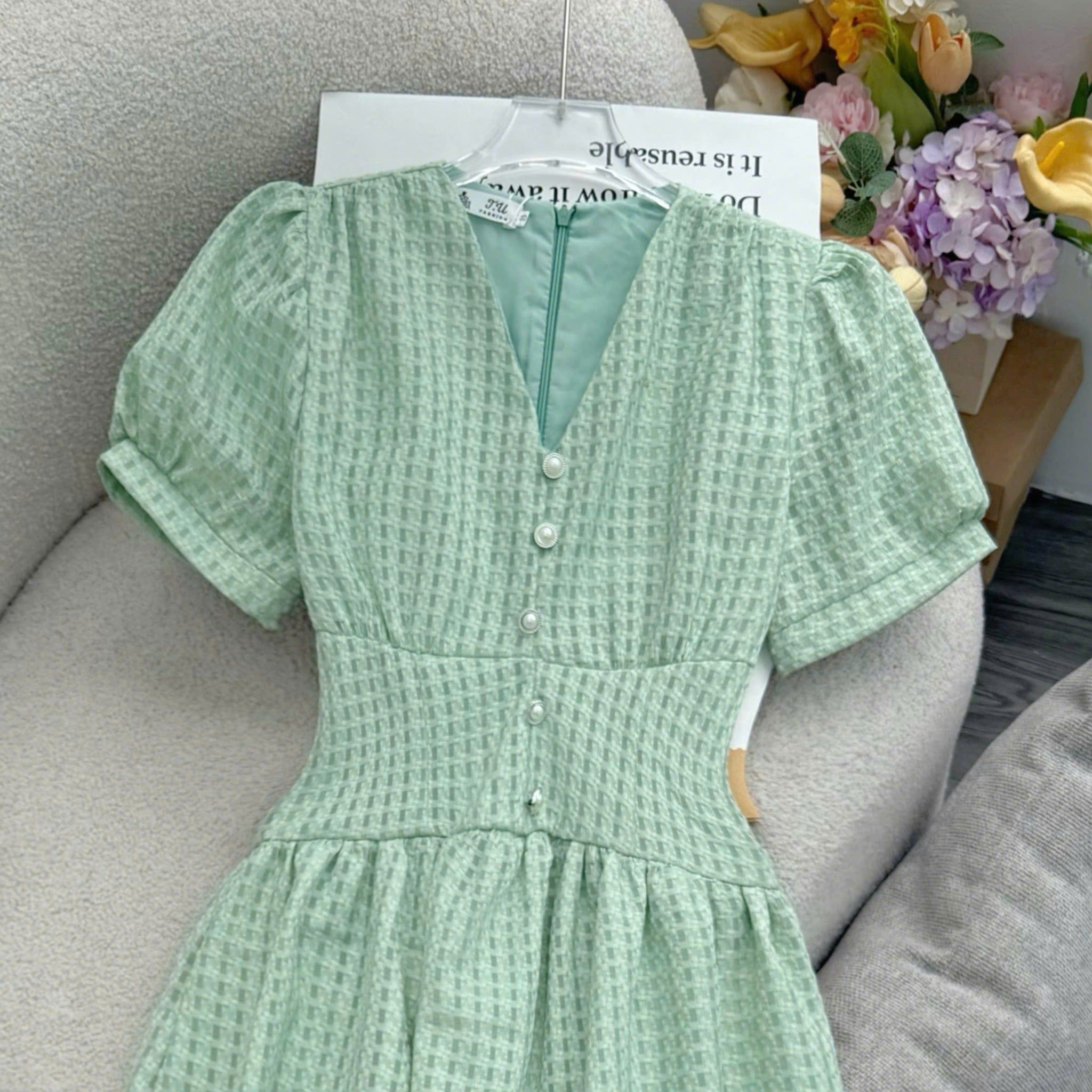 Đầm Thiết Kế Cổ Tim Dáng Xòe Đi Chơi TuTu Store Mã D1613